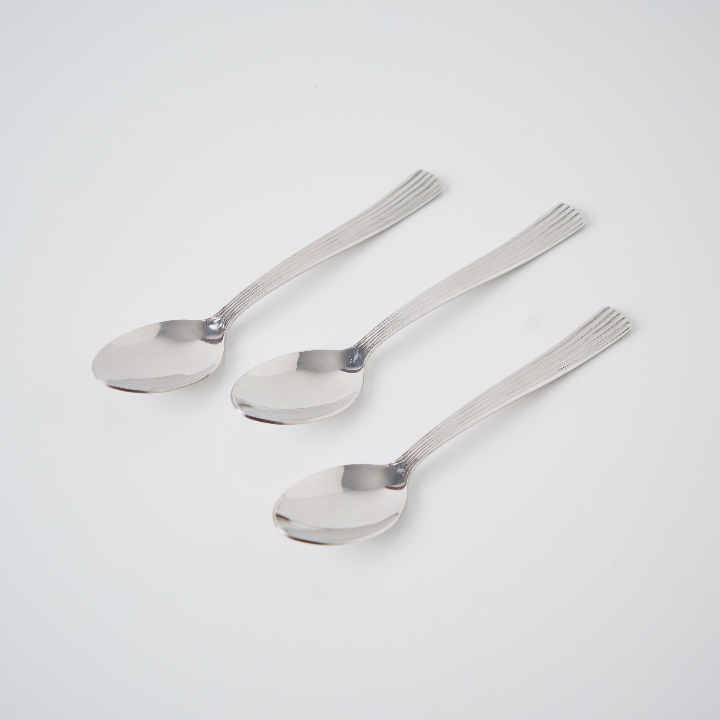 ملاعق شاي منقوشة- طقم من 3 قطعة-hbxhomeware-hbxkitchen-image-4