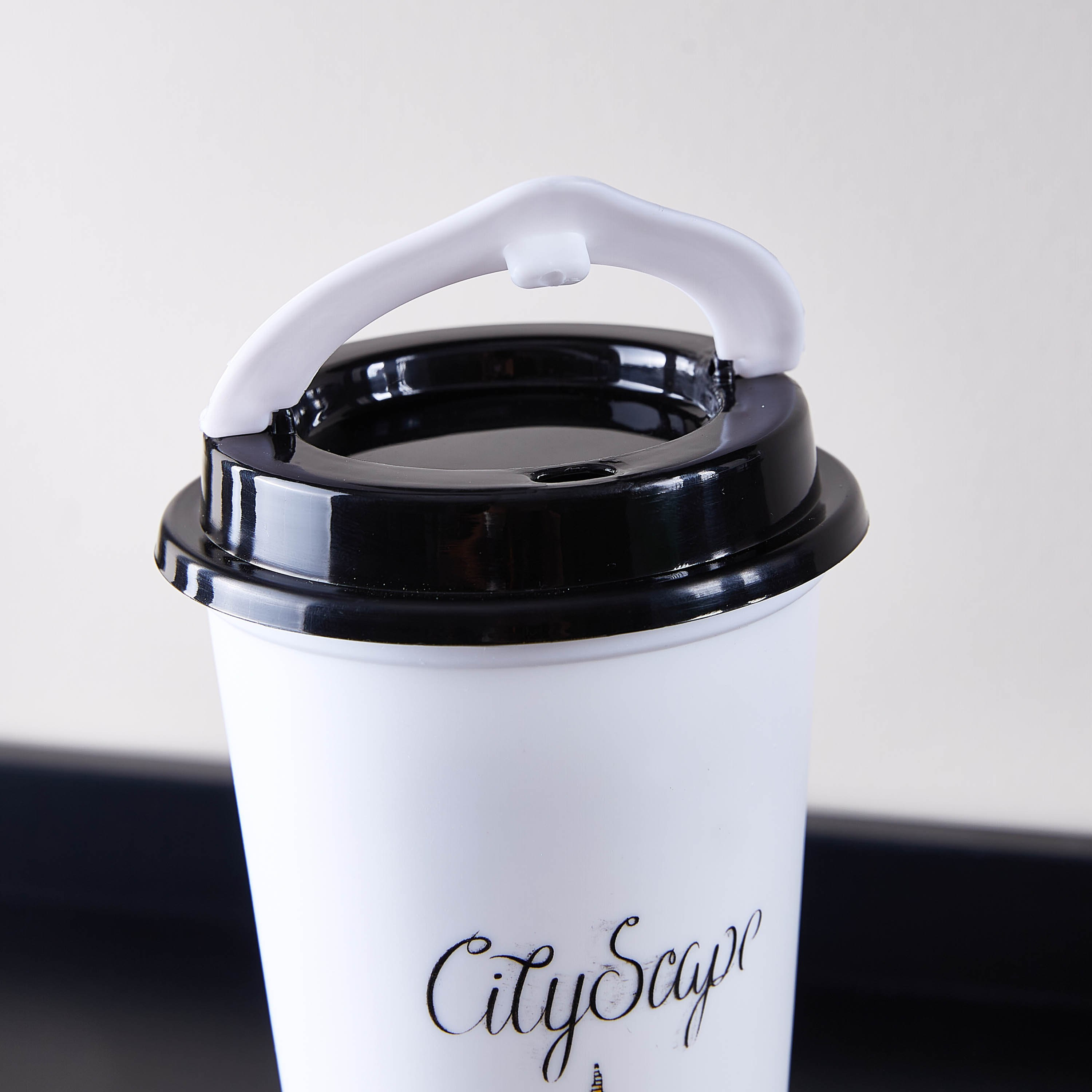 كوب قهوة بفوهة وطبعات - 475 مل-hbxhomeware-hbxkitchen-image-3