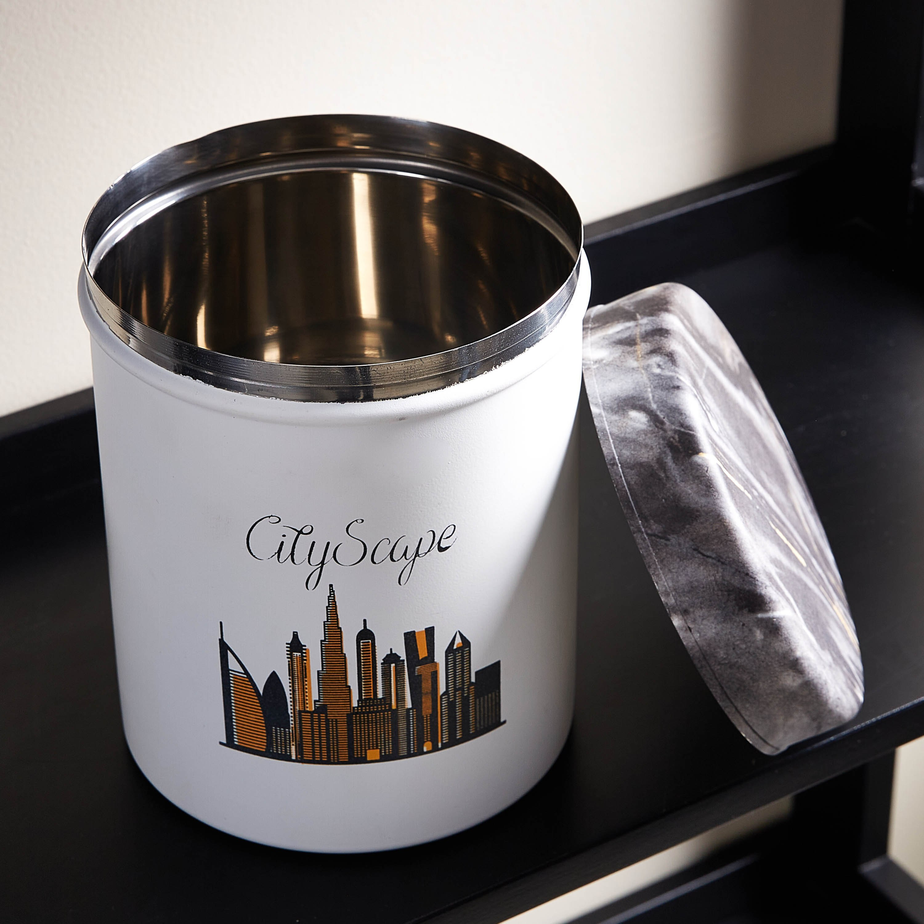 حاوية طعام ستانليس ستيل بطبعات سيتي سكايب بغطاء خشبي - 2300 مل-hbxhomeware-hbxkitchen-image-2