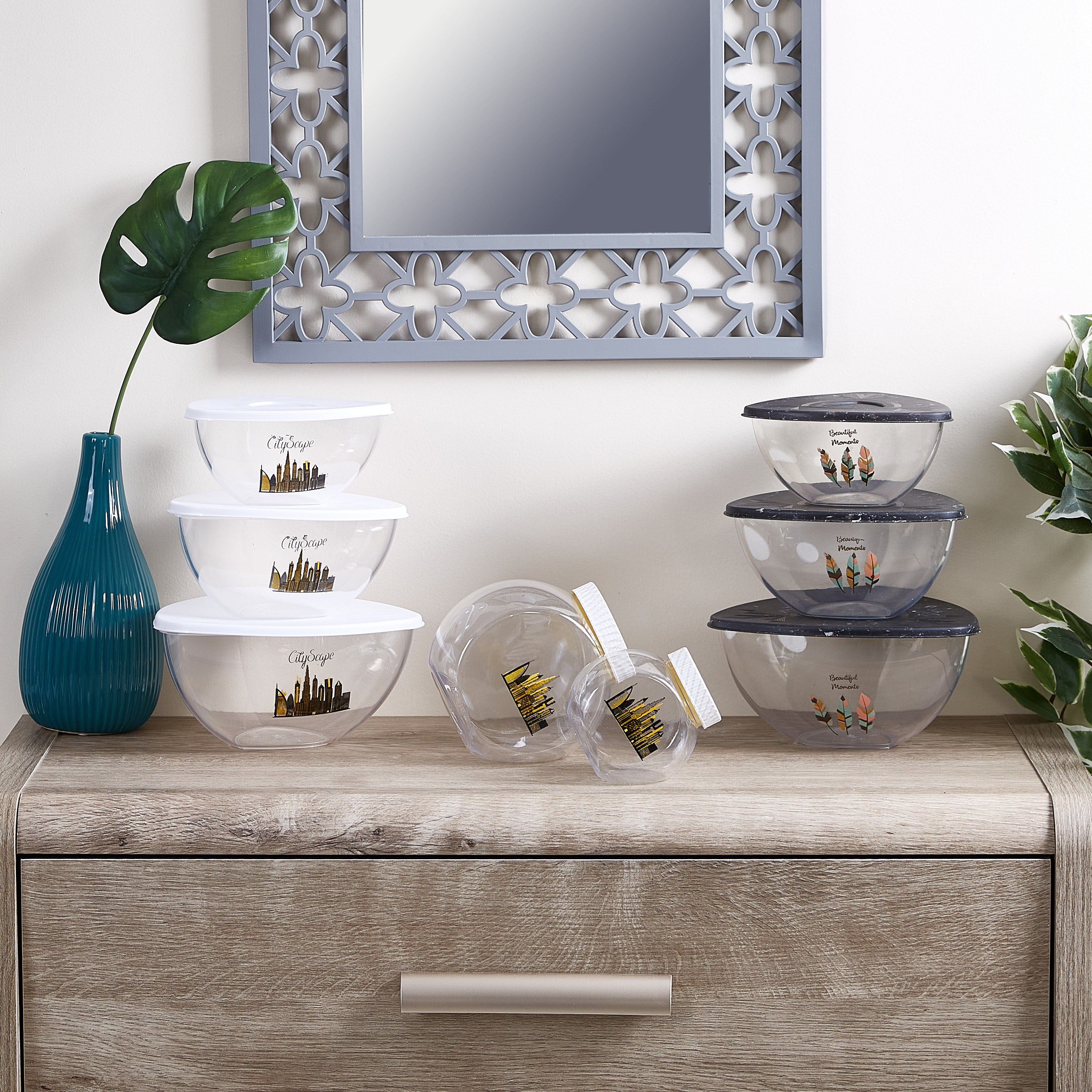 Beautiful Moments Tritan Serving Bowl with Lid - 2 L-hbxdecorandfurnishings-tabletop-crockery-image-3