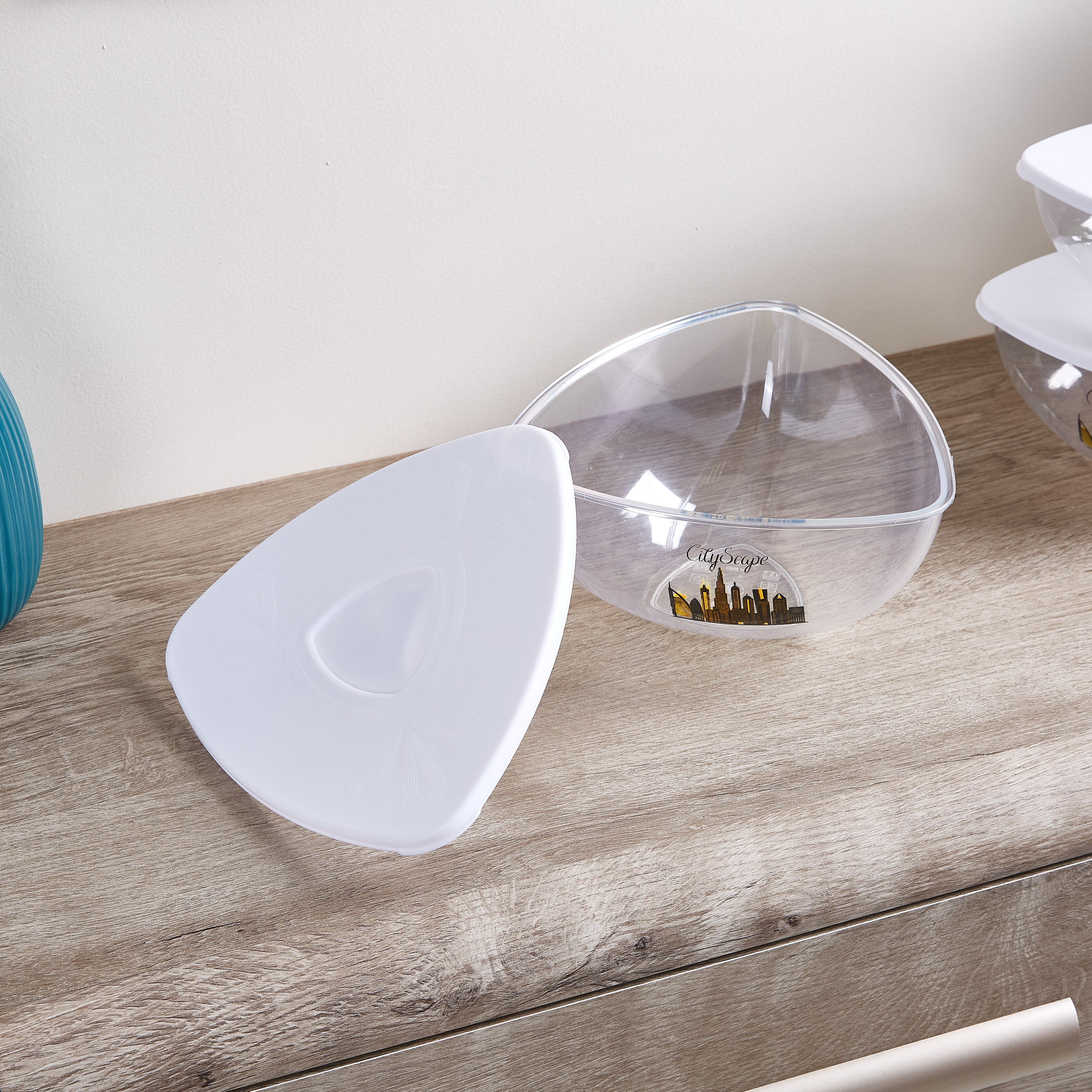 وعاء تقديم تريتان بغطاء سيتي سكيب - 2 لتر-hbxdecorandfurnishings-tabletop-crockery-image-2