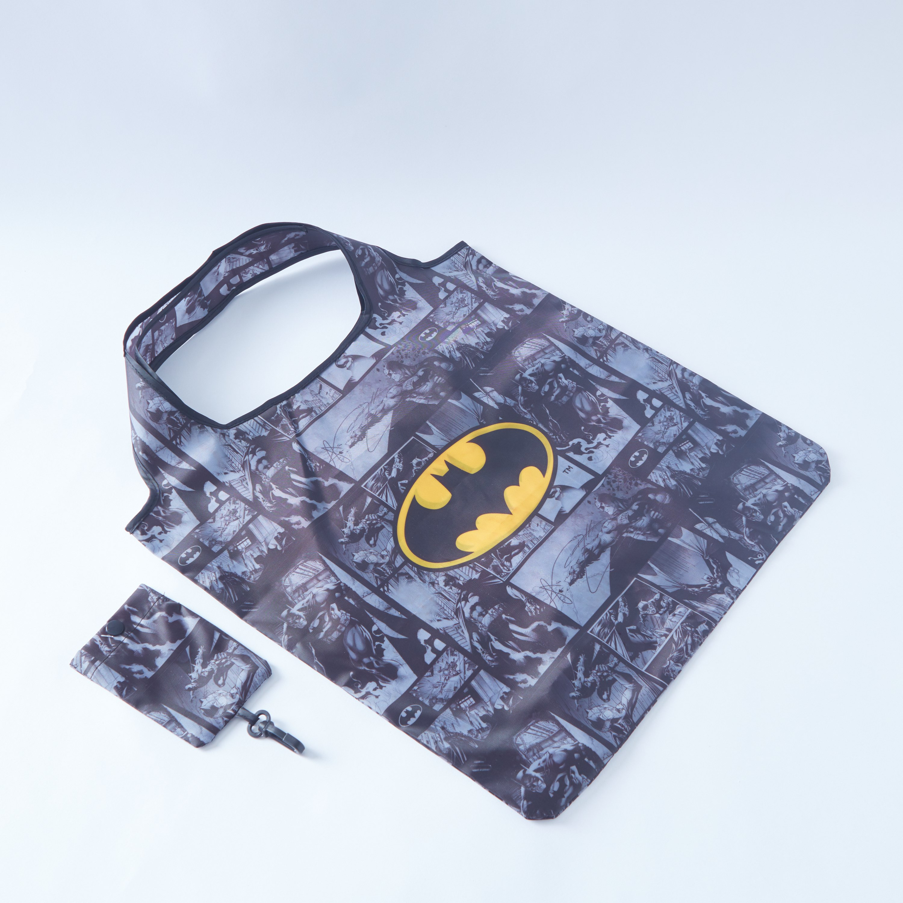 Batman Print Foldable Shopping Bag-hbxhomeware-hbxkidsandyouth-image-4