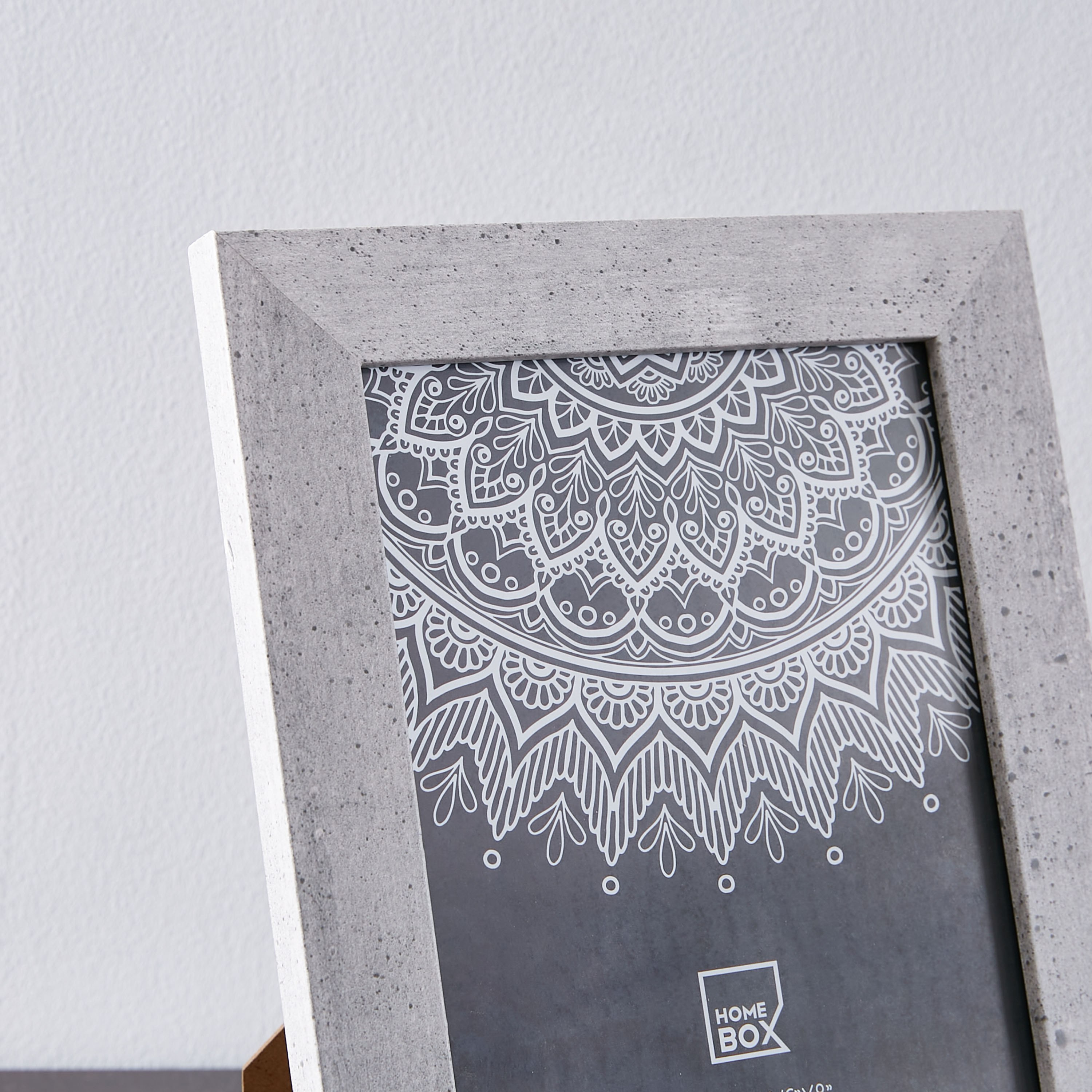 برواز صور من كليو - 6x8 بوصة-hbxkidsandyouth-walldecor-photoframes-image-2