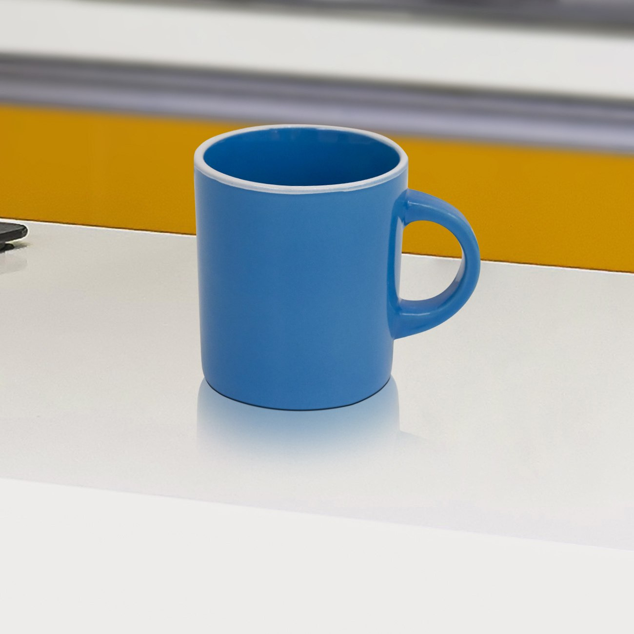 Coffee Mug with Curved Handle - 300 ml-hbxdecorandfurnishings-tabletop-crockery-image-1