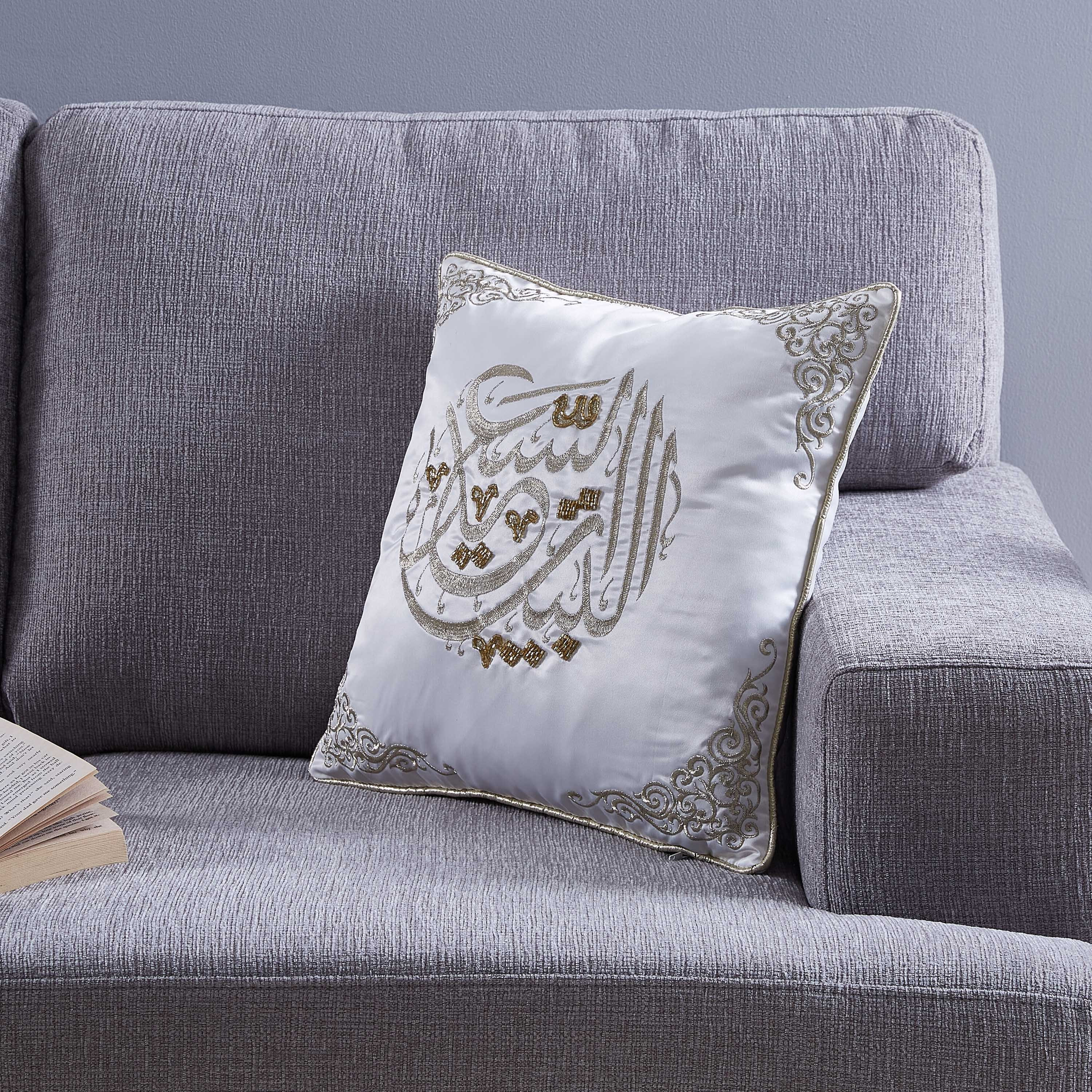 وسادة محشوة مطرّزة من هاوم سويت هاوم - 40x40 سم-hbxlivingroom-furnishings-cushionsandcovers-filledcushions-image-1