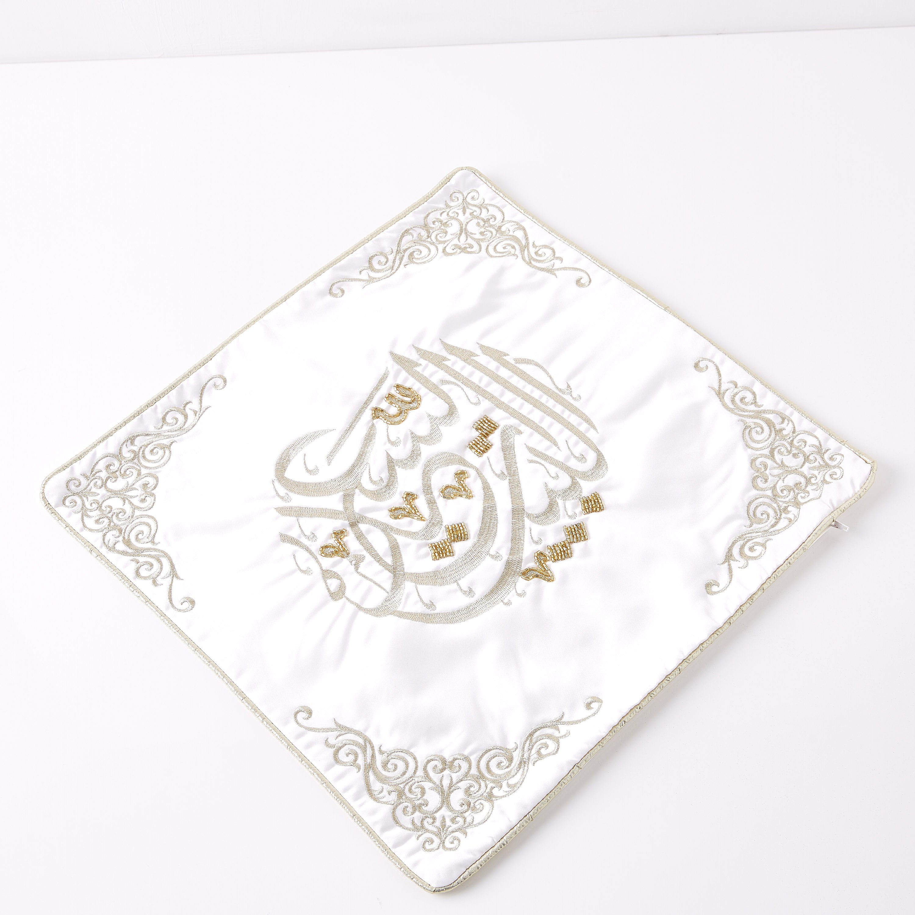 وسادة محشوة مطرّزة من هاوم سويت هاوم - 40x40 سم-hbxlivingroom-furnishings-cushionsandcovers-filledcushions-image-5