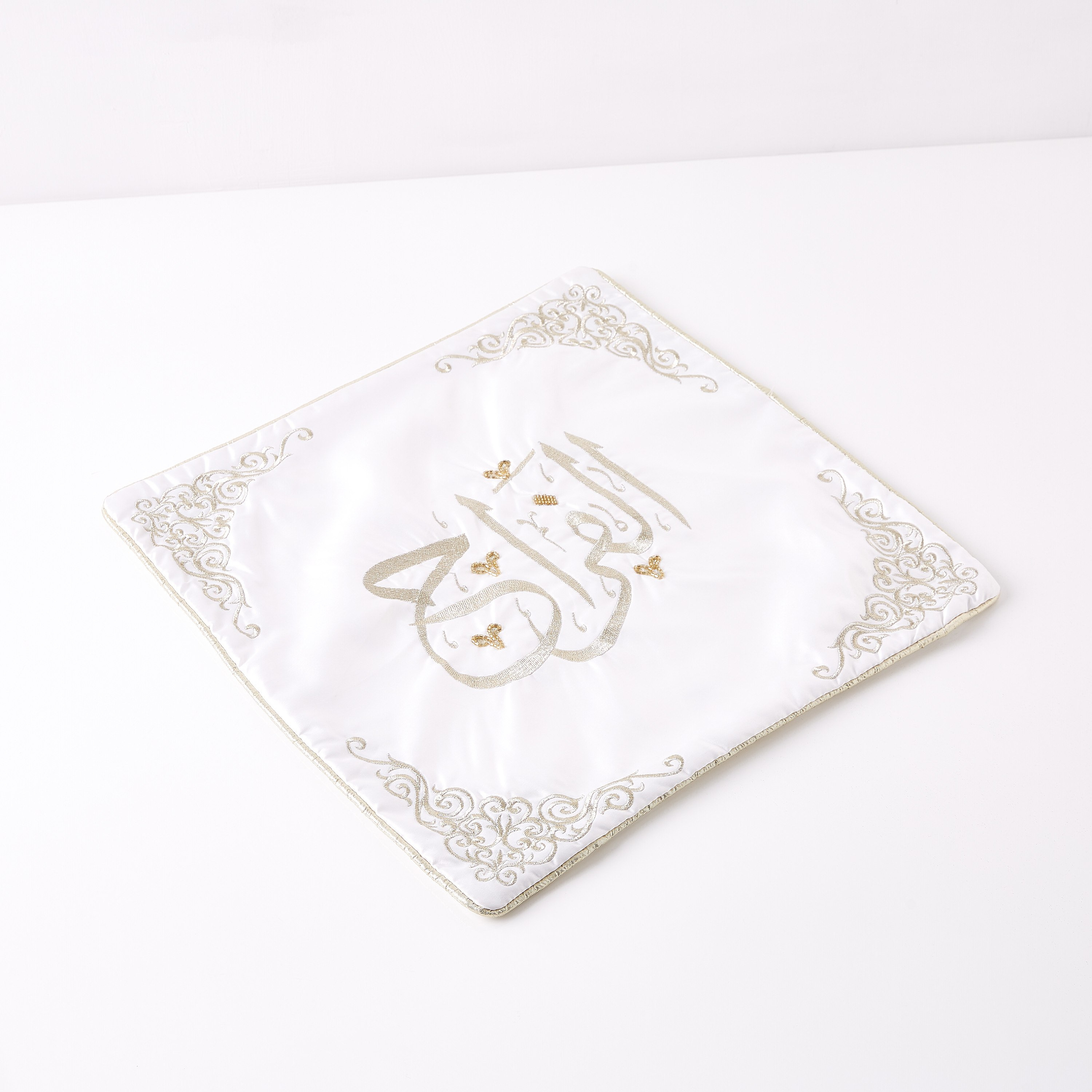 وسادة محشوة مطرزة من جوي - 40x40 سم-hbxlivingroom-furnishings-cushionsandcovers-filledcushions-image-5