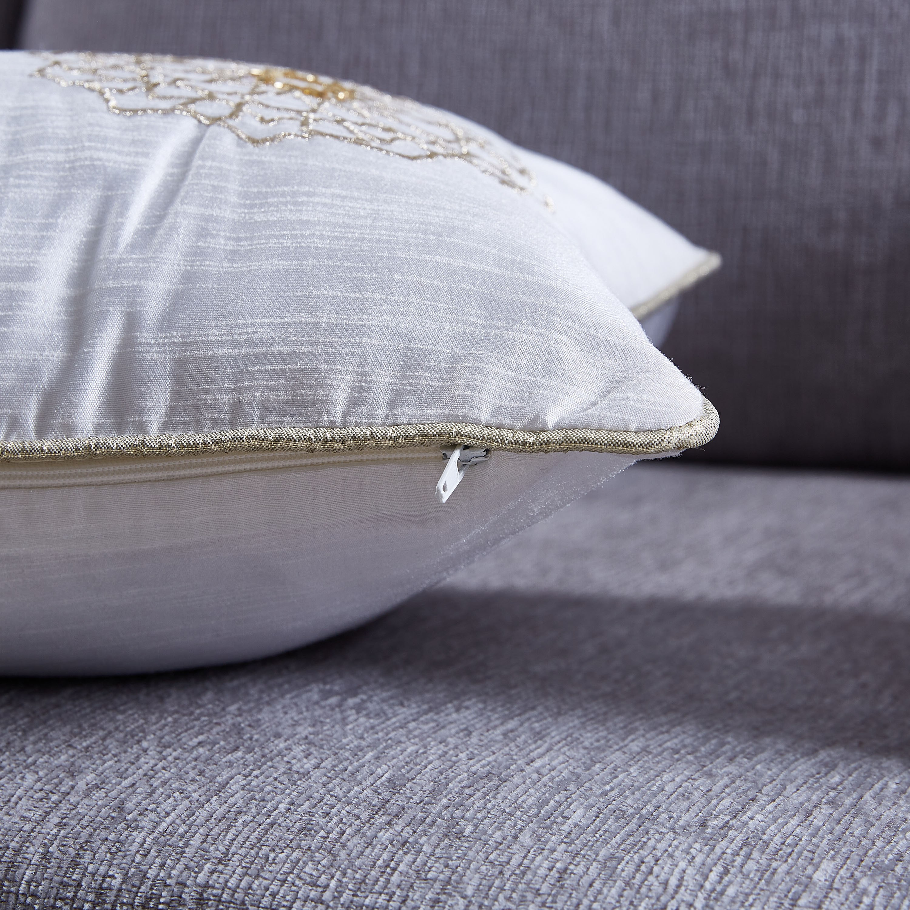 وسادة محشوة مطرزة مراكش - 30x50 سم-hbxlivingroom-furnishings-cushionsandcovers-filledcushions-image-3