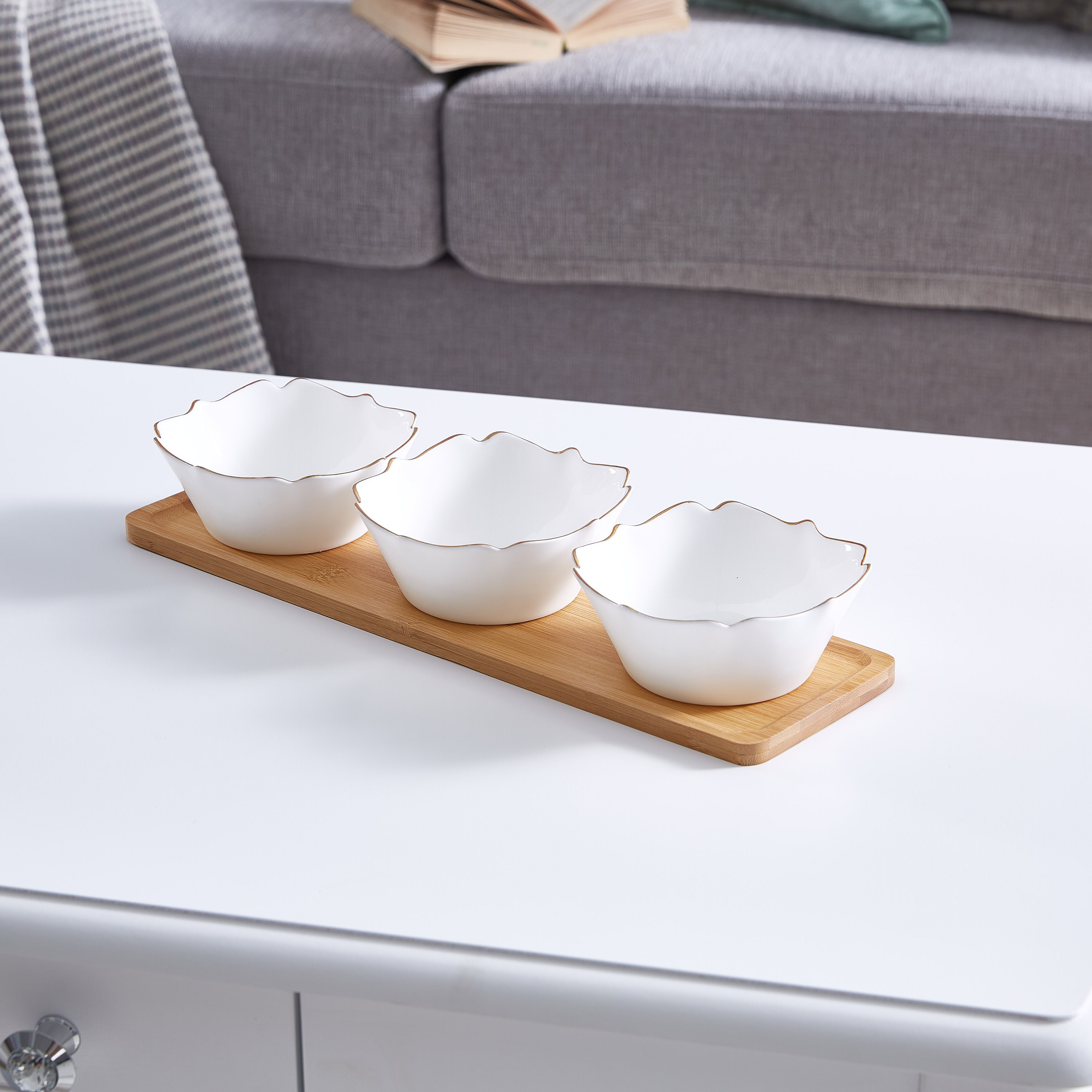 وعاء شوربة بورسلين 4 قطع وصينية خيزران من أوبلوير-hbxhomeware-hbxkitchen-image-1