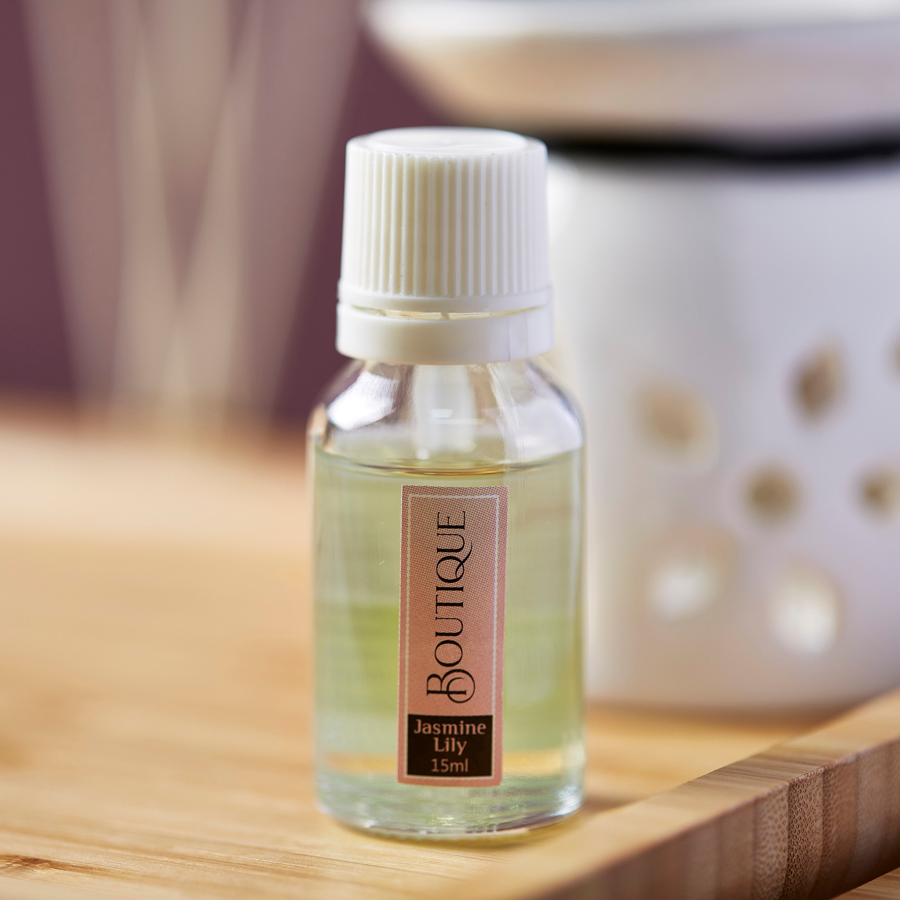 Eden Monique Jasmine Lily Vapouriser Oil - 15 ml-hbxhomeware-hbxdecorandfurnishings-image-1