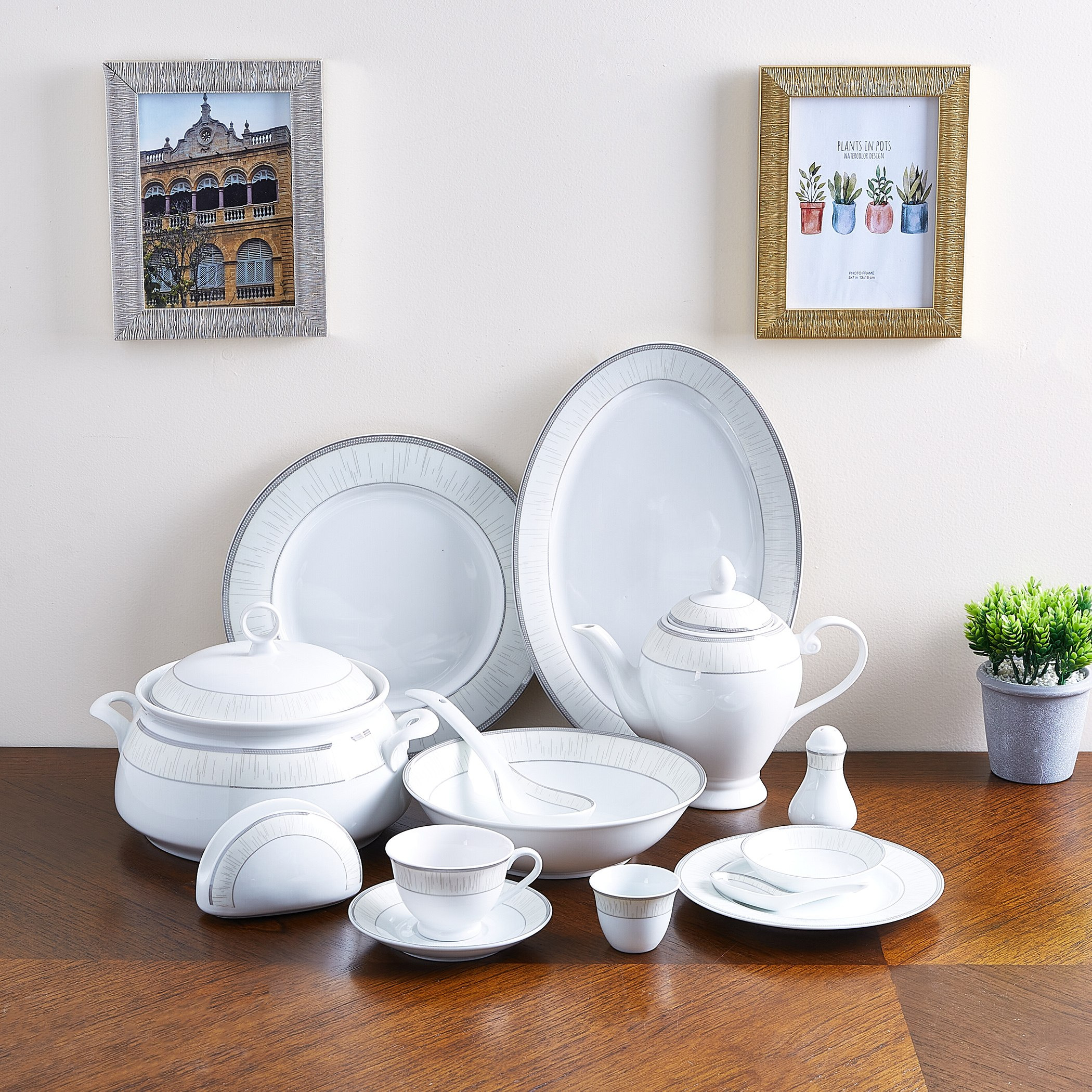 Bella 65-Piece Porcelain Dinner Set-hbxhomeware-hbxkitchen-image-1