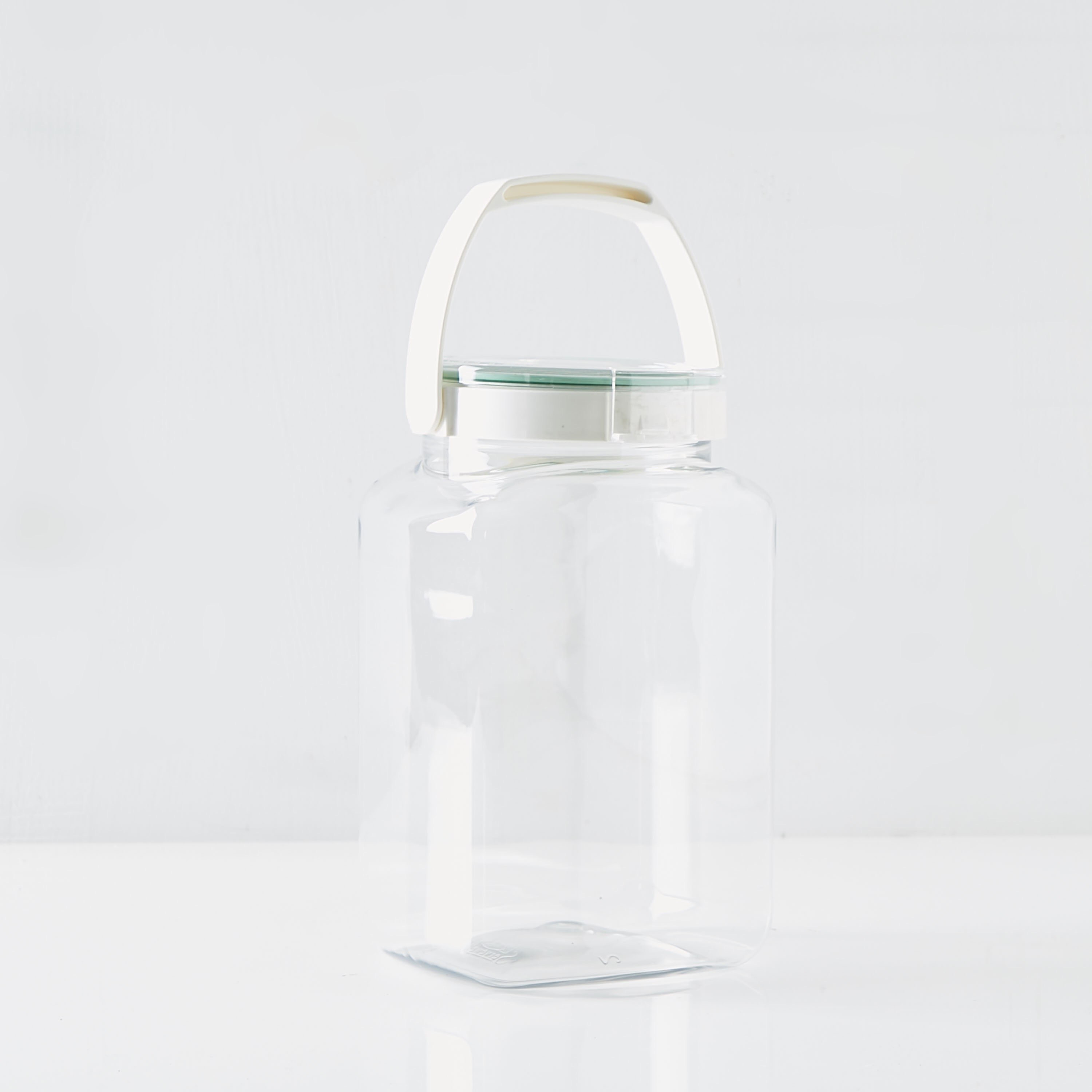 Easy Click Square Canister - 2.75 L-hbxhomeware-hbxkitchen-image-4