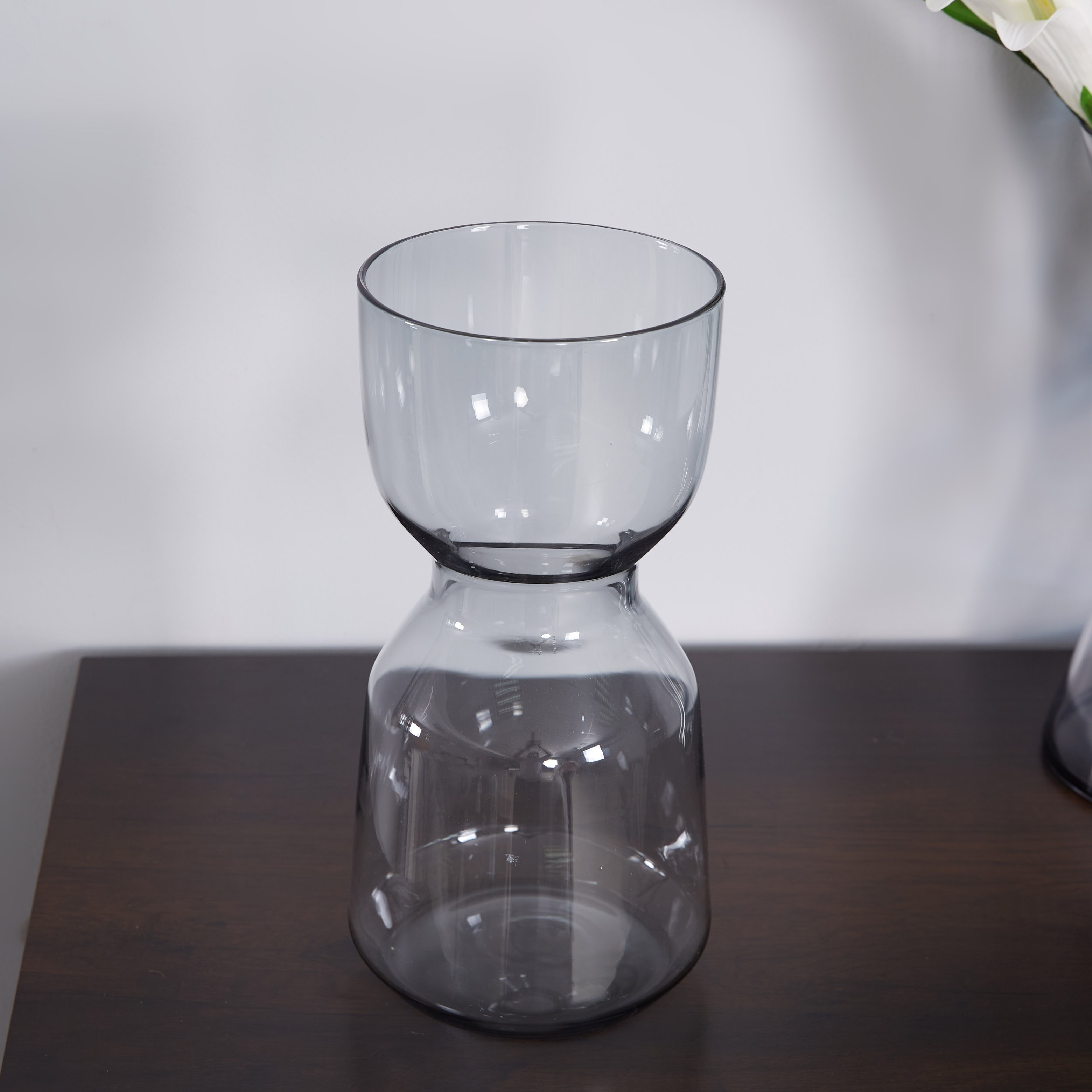 مزهرية زجاجية من ليفينج - 30 سم-hbxbedroom-decorandaccessories-vases-image-2
