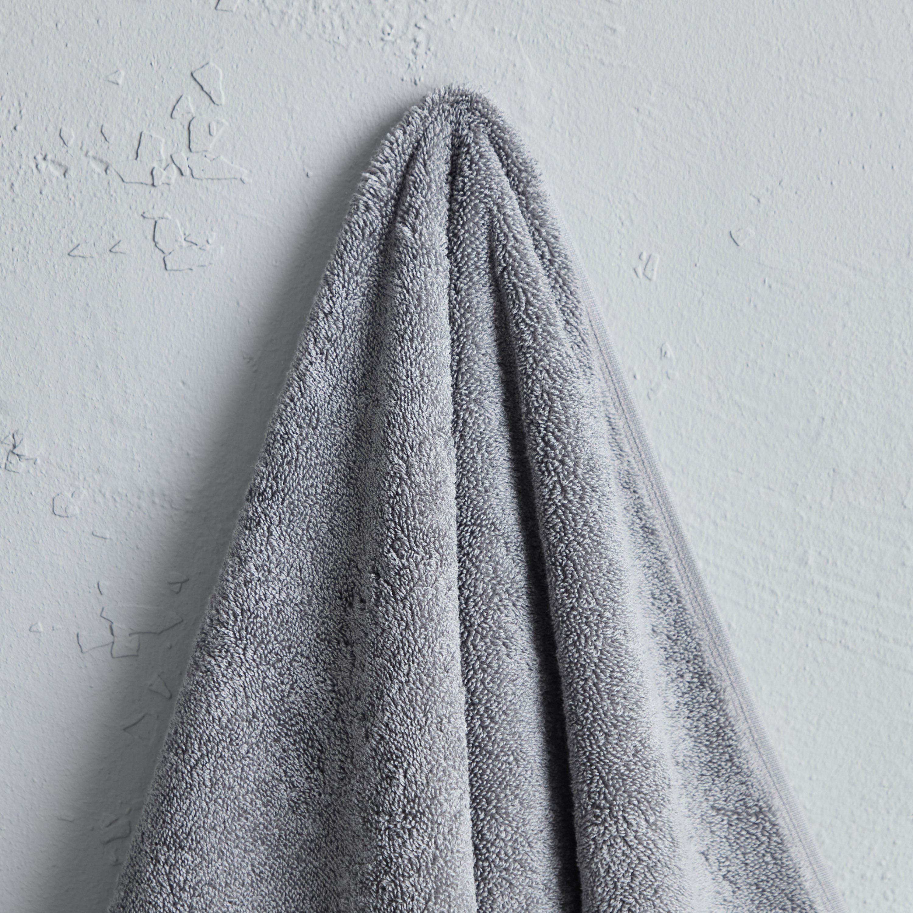 Air Rich Hand Towel - 50x90 cm-hbxbathroom-bathroomtextiles-image-2