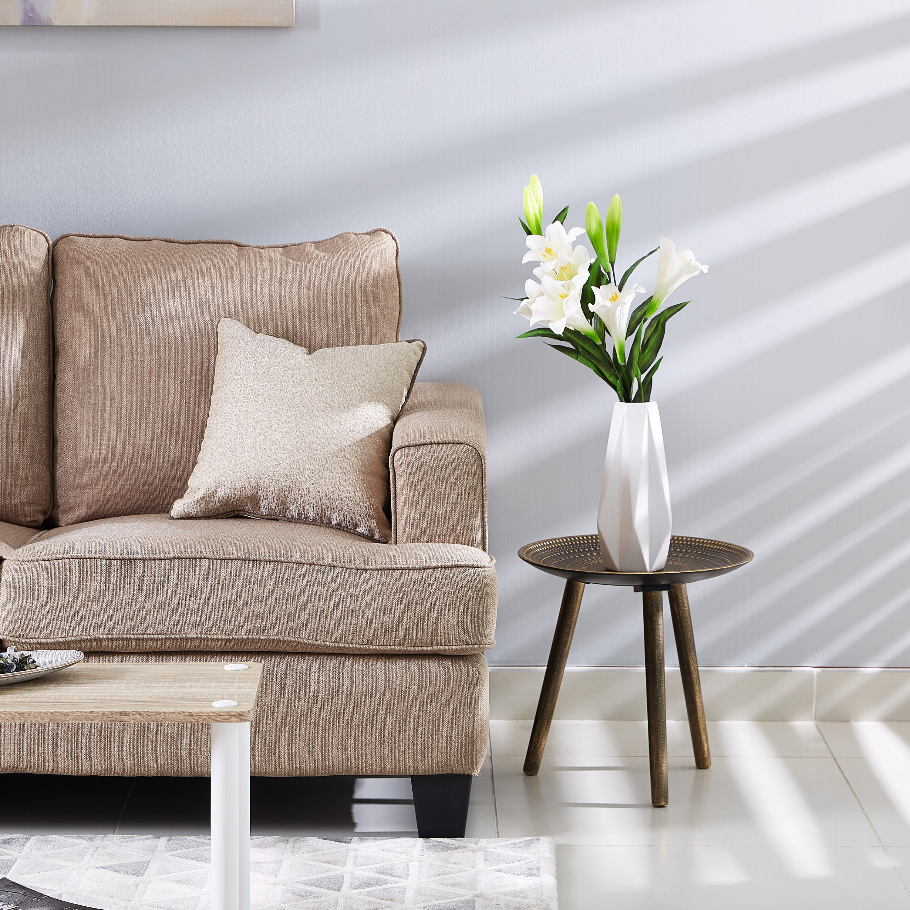 Renee Orbicular Accent Table-hbxfurniture-livingroom-endtables-image-4