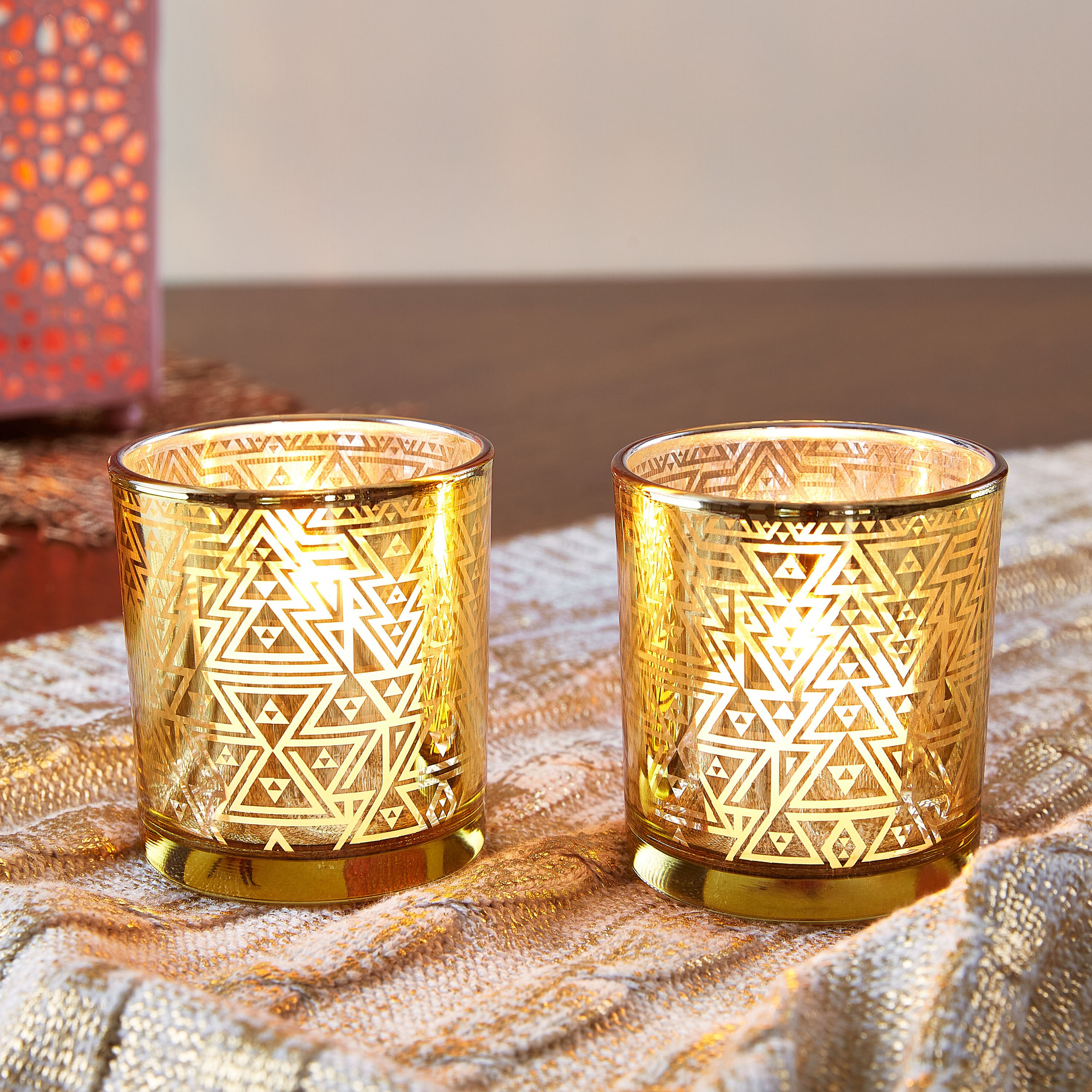 حامل شموع زجاجي بتصميم هندسي - طقم من قطعتين-hbxlivingroom-decorandaccessories-candleholders-image-1