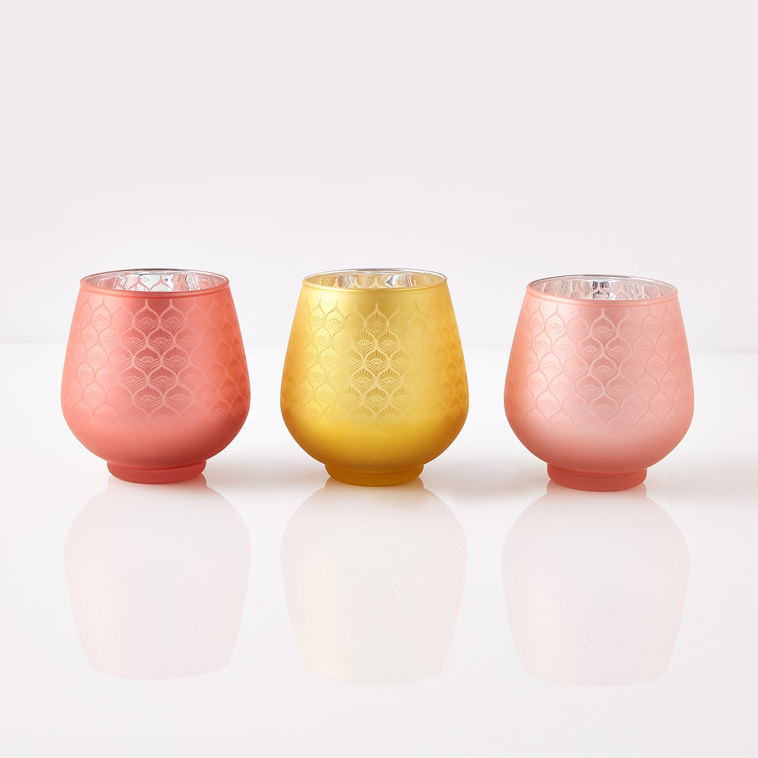 حامل شموع بطبعات من أقيلا - طقم من 3 قطع-hbxlivingroom-decorandaccessories-candleholders-image-6