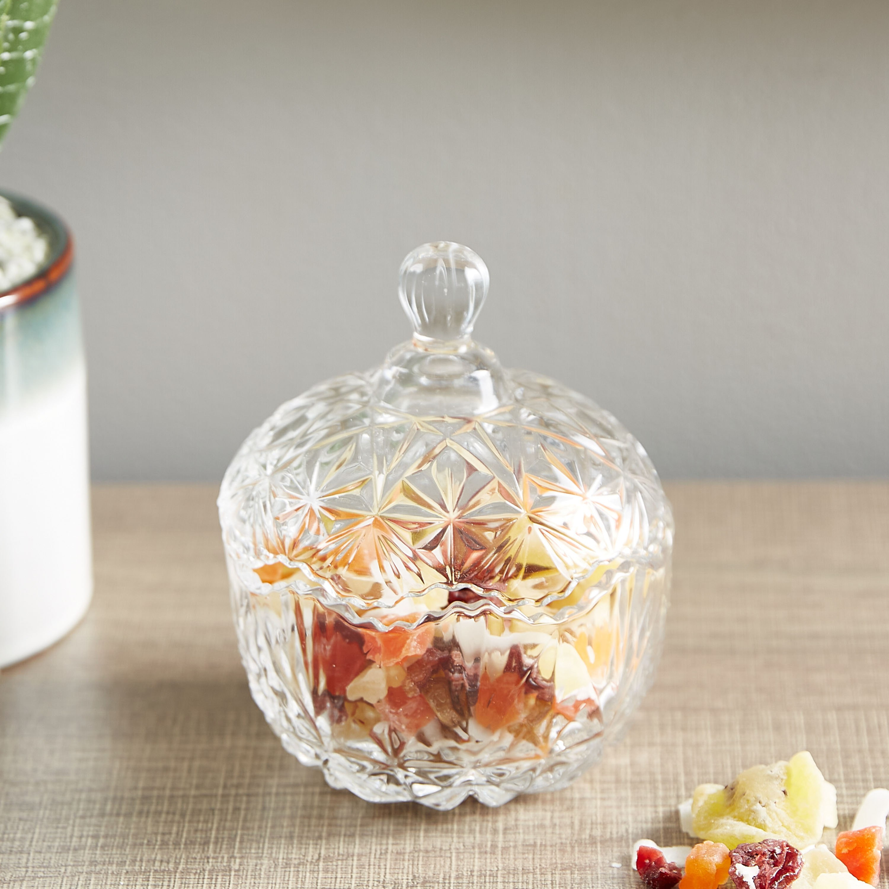 وعاء حلوى كريستال مع غطاء - 10 سم-hbxdecorandfurnishings-tabletop-serveware-image-1