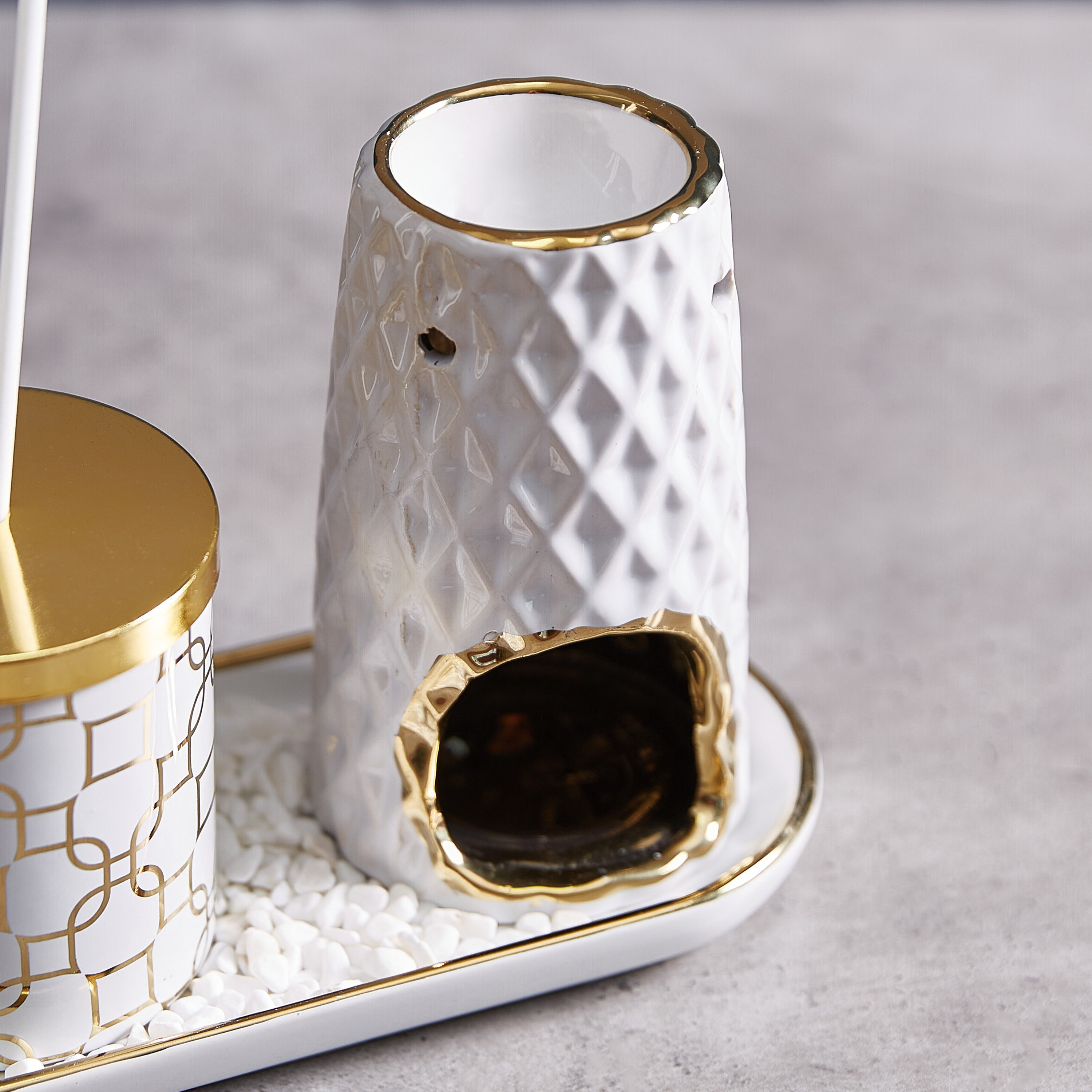 ZIA Ceramic Diffuser and Oil Burner Set-hbxbedroom-homefragrance-oilburners-image-2