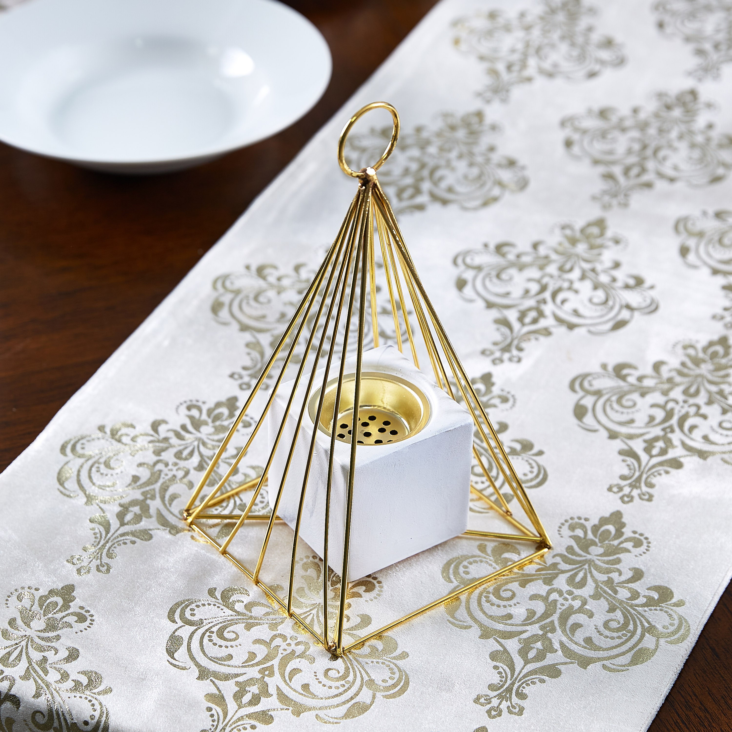 Arcadia Metallic Candle Holder-hbxlivingroom-decorandaccessories-candleholders-image-1