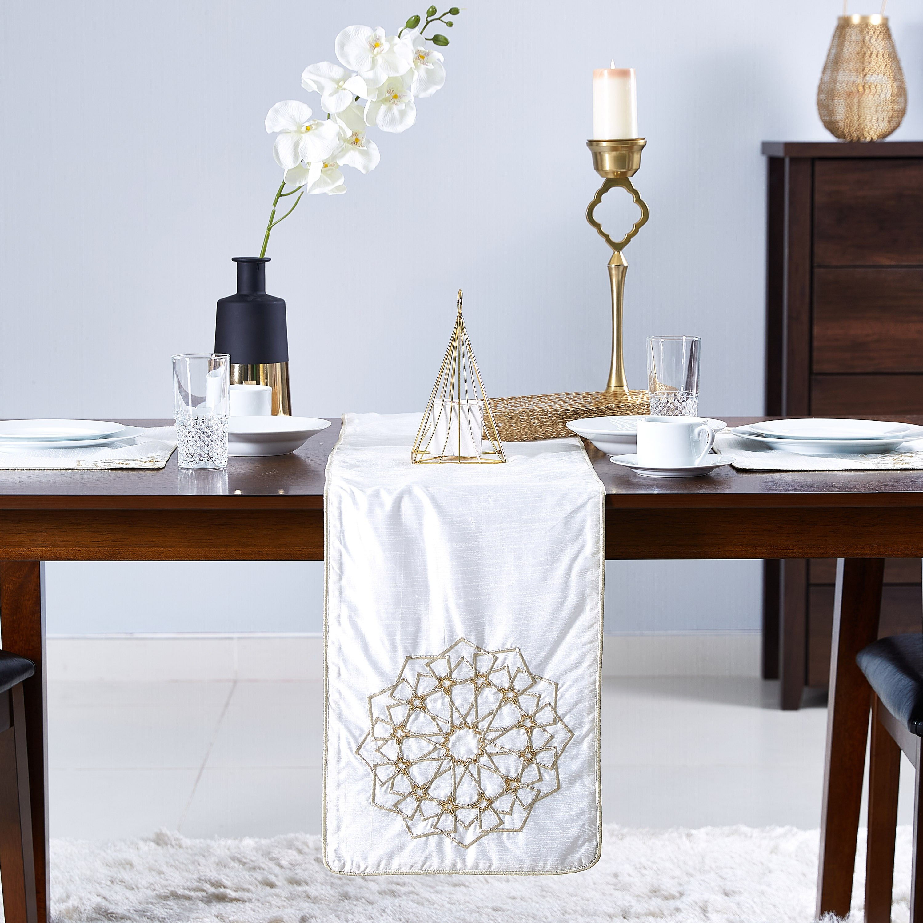 Arcadia Metallic Candle Holder-hbxlivingroom-decorandaccessories-candleholders-image-4