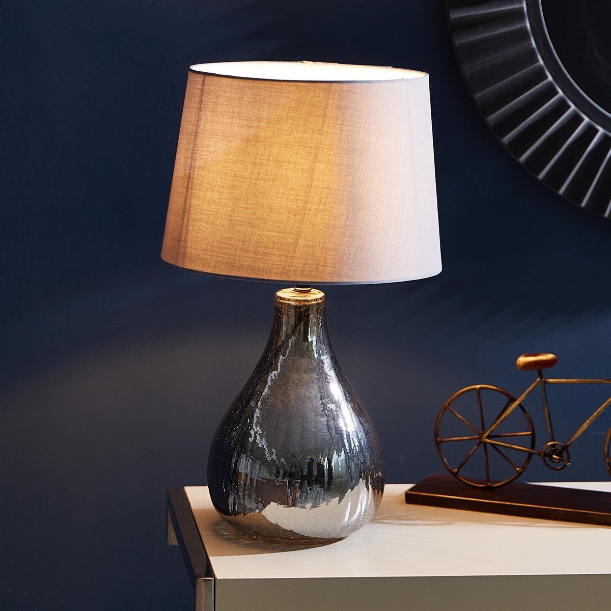 مصباح طاولة زجاجي من سيمونا - 30x51 سم-hbxlivingroom-lighting-tablelamps-image-1
