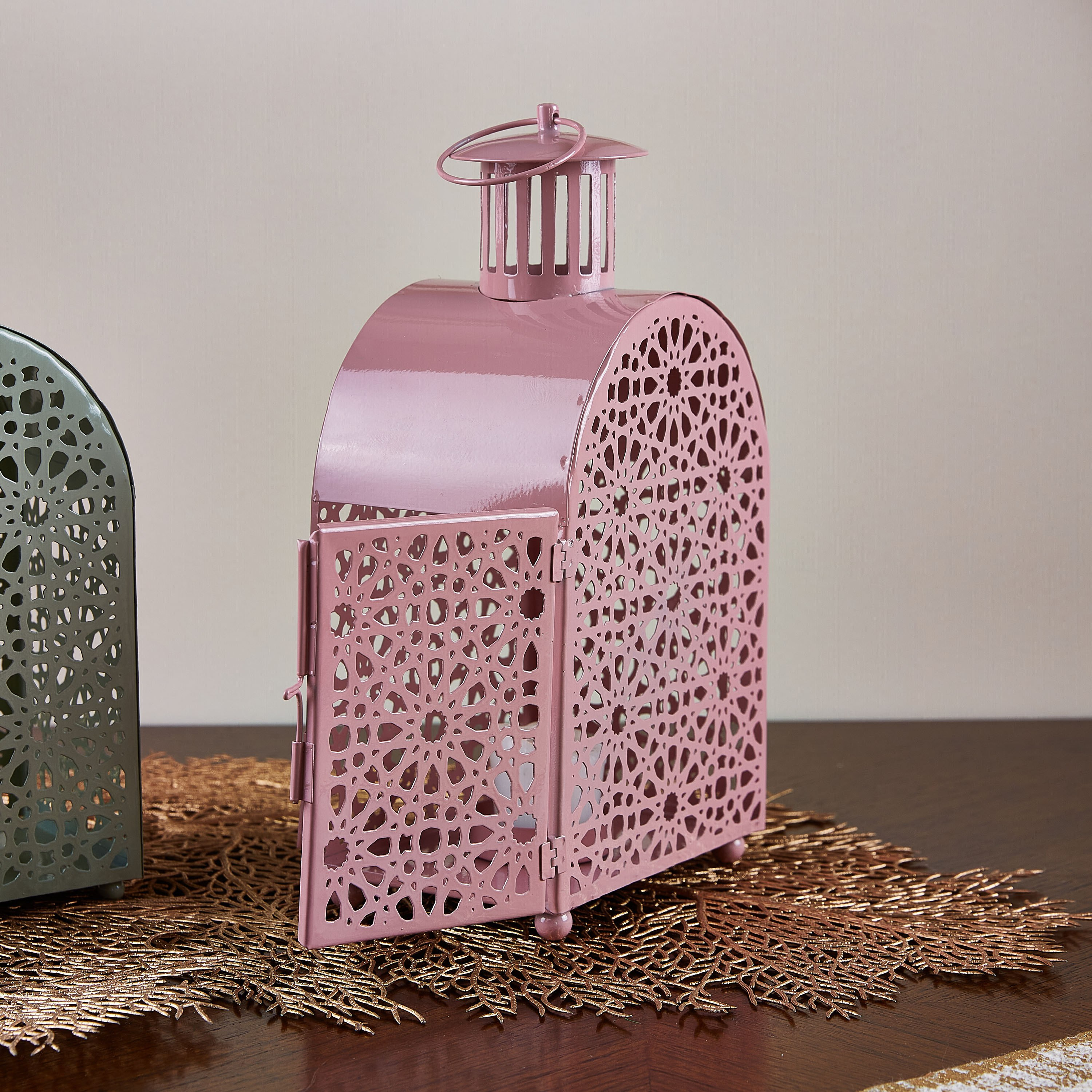 حامل شموع بتفاصيل مفرّغة من فيونا-hbxlivingroom-decorandaccessories-candleholders-image-3