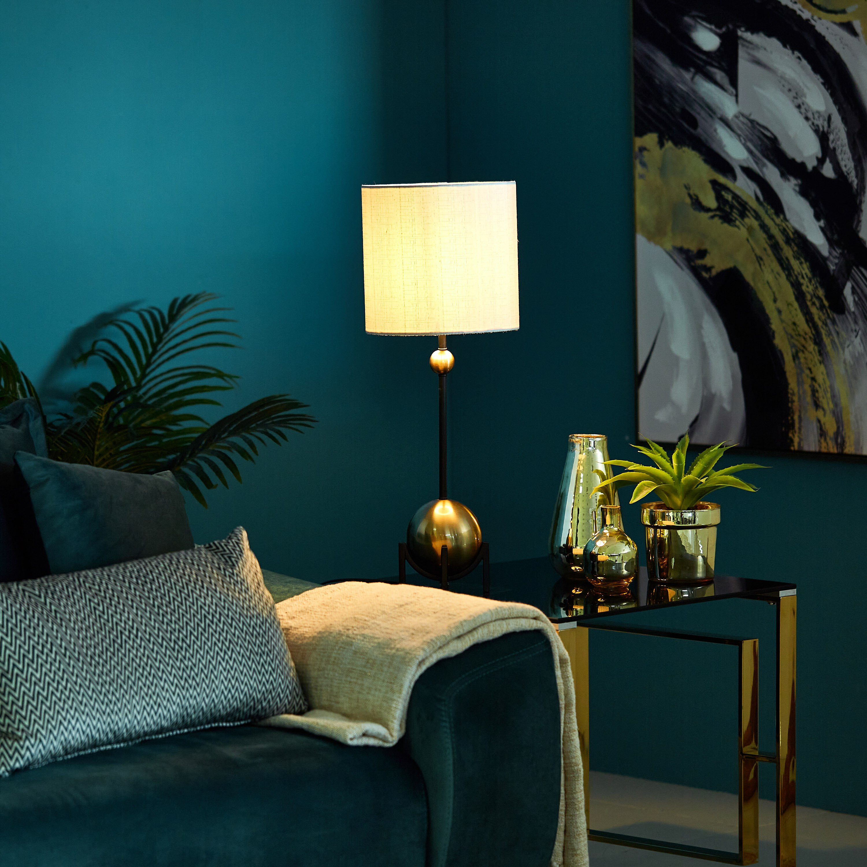 مصباح طاولة معدني من آسترا - 64 سم-hbxlivingroom-lighting-tablelamps-image-4