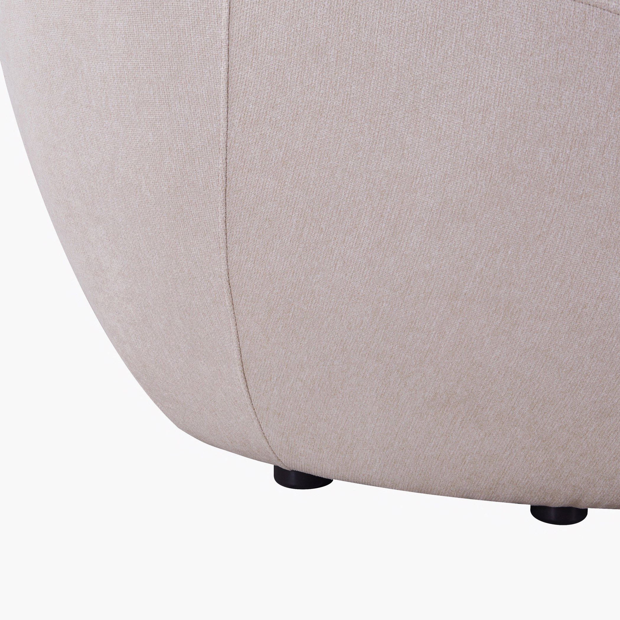 كنبة قماشيّة مستديرة مقعدين مع 6 وسائد من أودري-hbxlivingroom-sofasandarmchairs-sofas-image-8