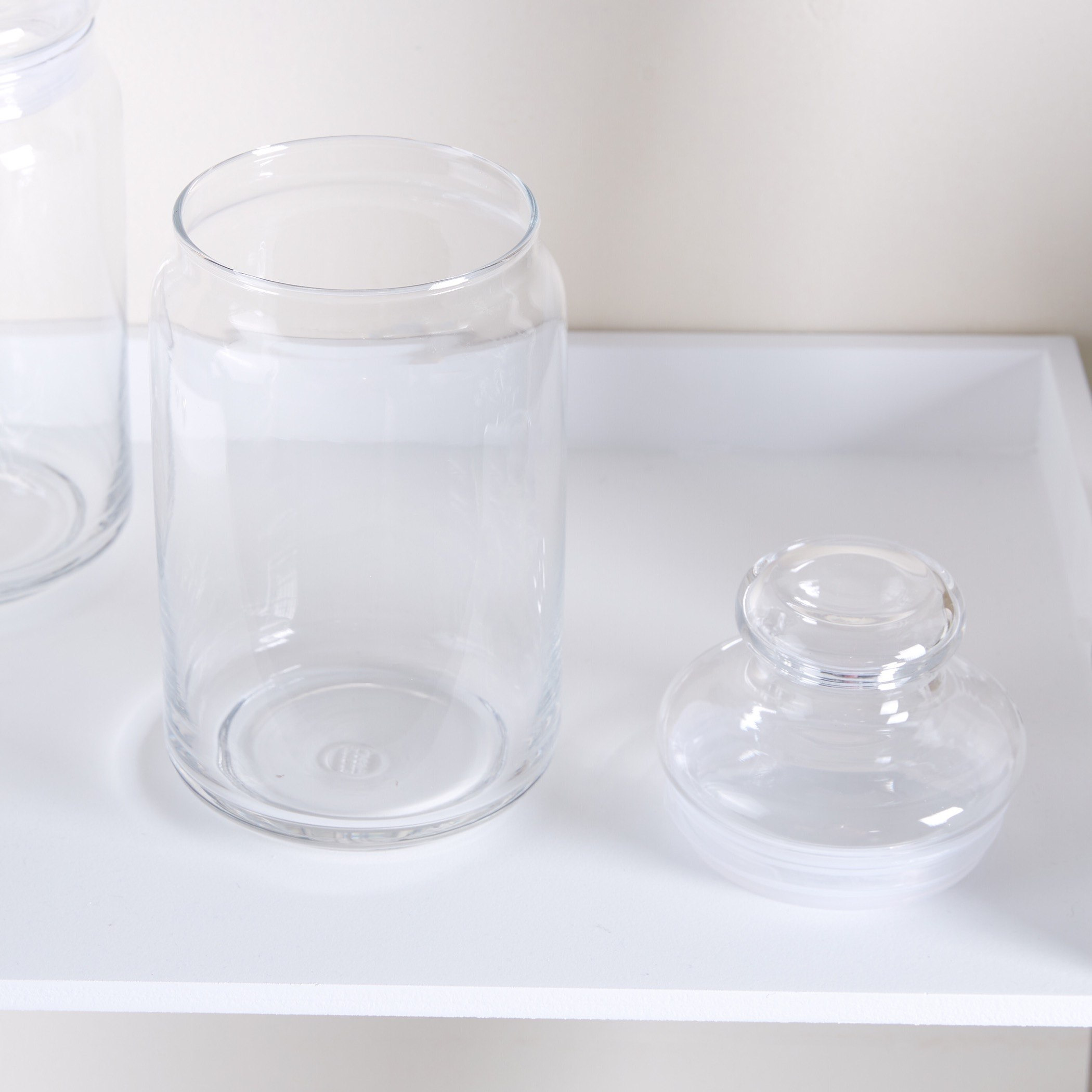 جرّة بغطاء زجاجي بوب - طقم من قطعتين-hbxhomeware-hbxkitchen-image-2