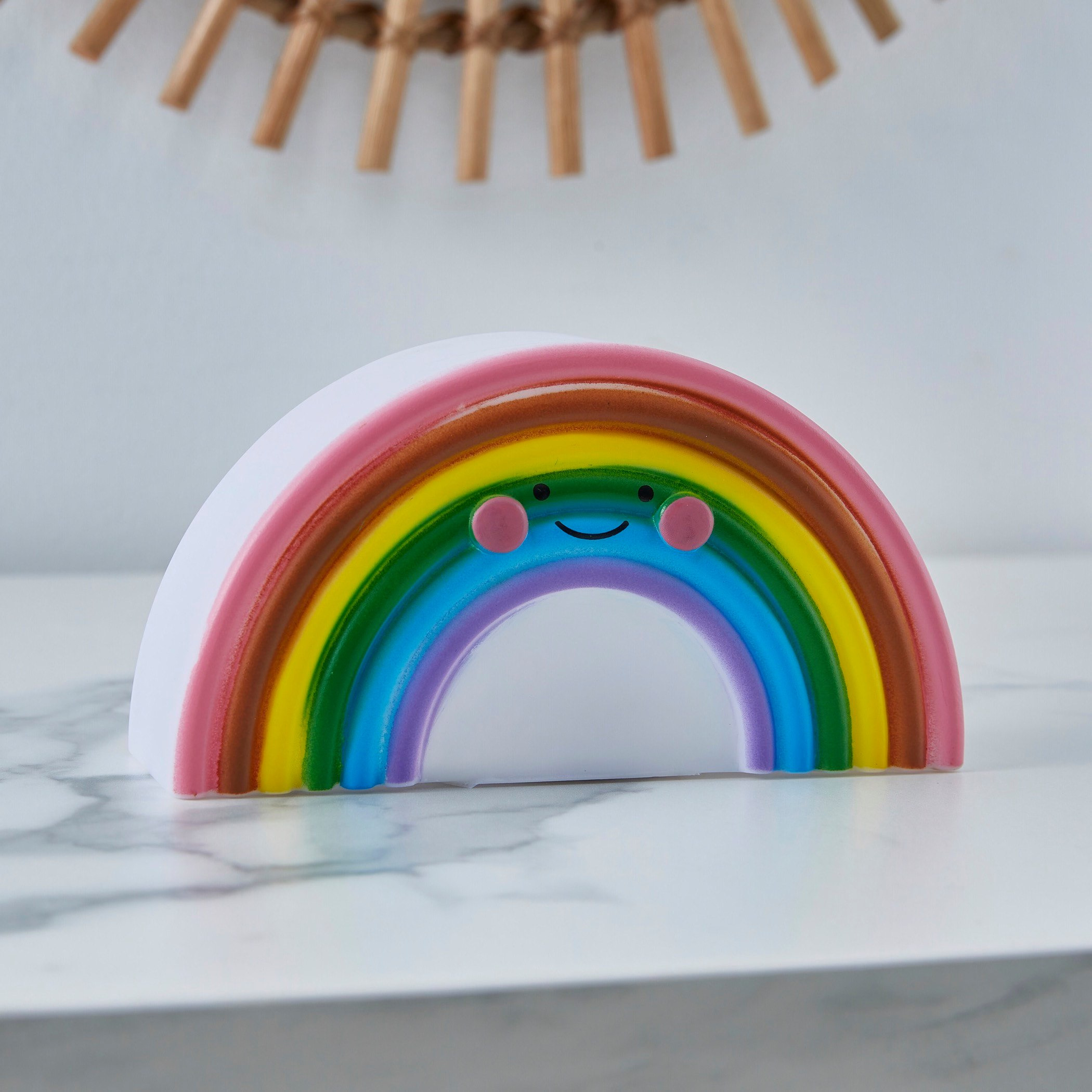 مصباح ليلي مزين أل إي دي بتصميم سحابة من أرو-hbxhomeware-hbxkidsandyouth-image-1