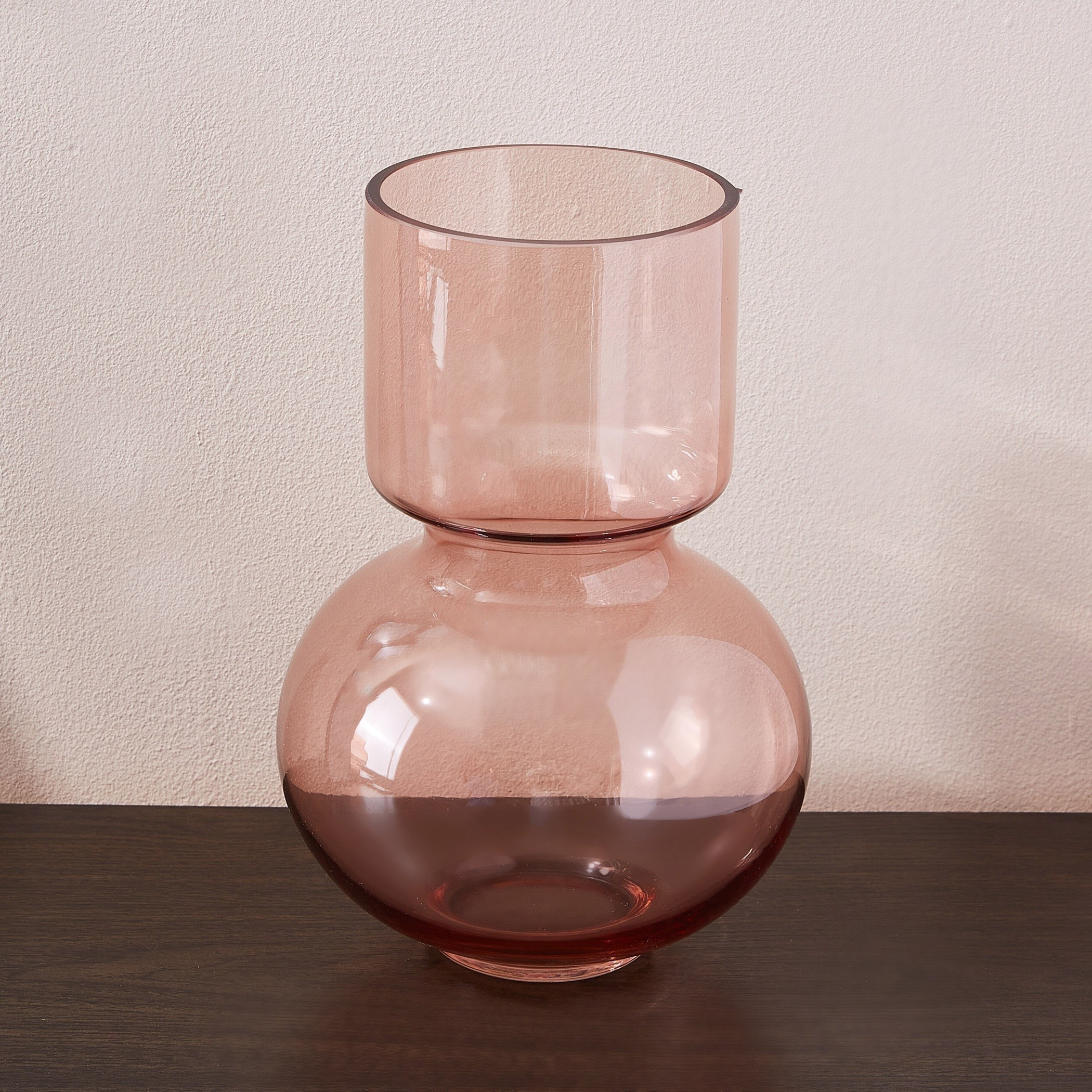 مزهريّة زجاجيّة من فيونا-hbxbedroom-decorandaccessories-vases-image-1