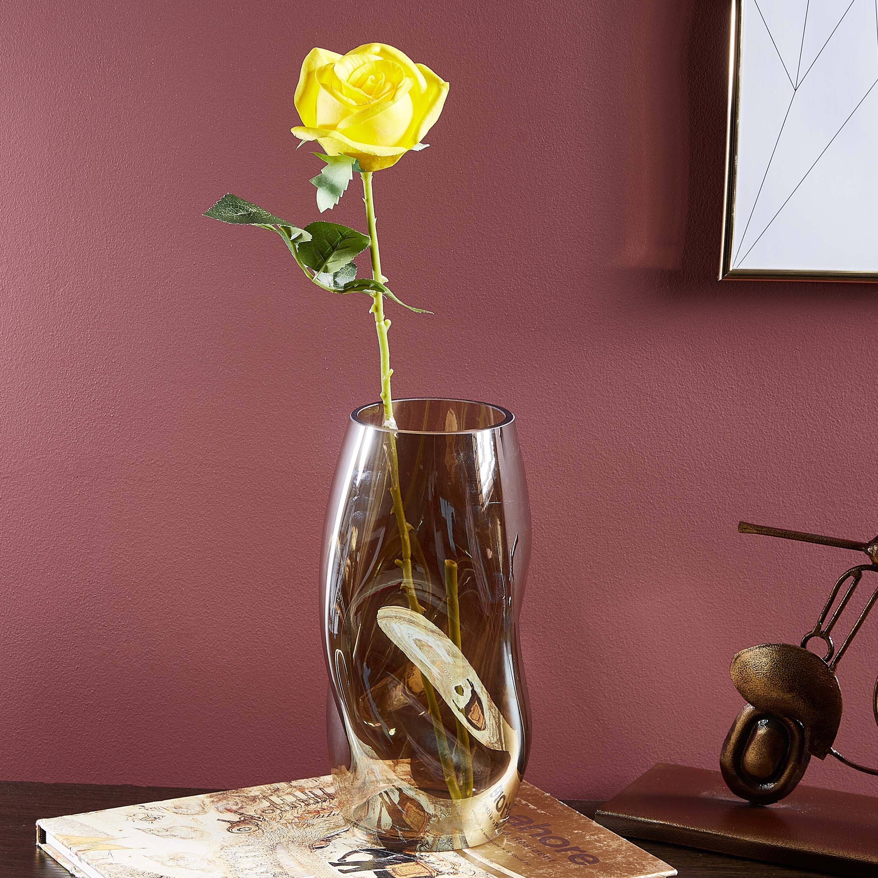 Fiona Lustre Glass Vase-hbxbedroom-decorandaccessories-vases-image-3