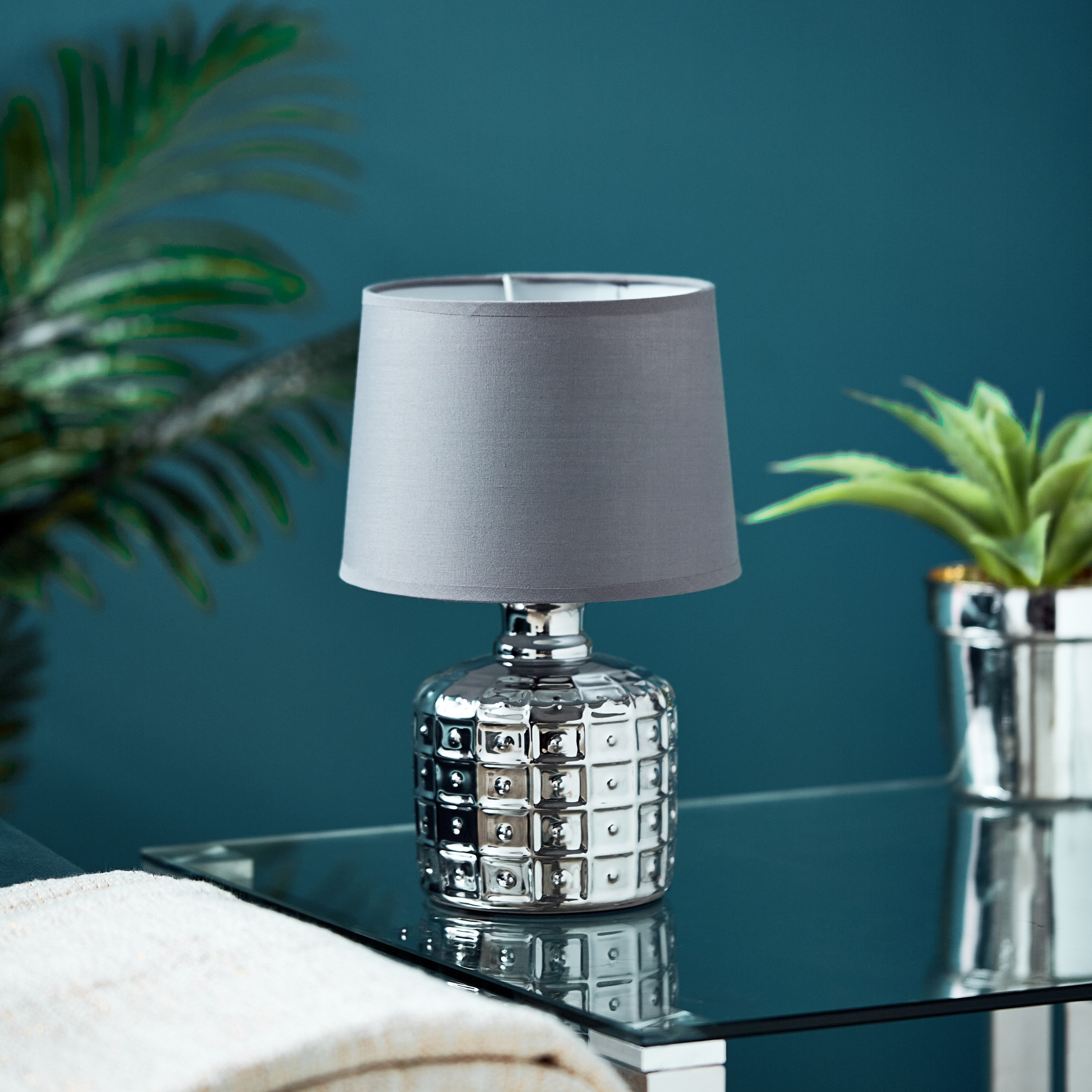 Marian Ceramic Table Lamp - 31 cm-hbxlivingroom-lighting-tablelamps-image-1