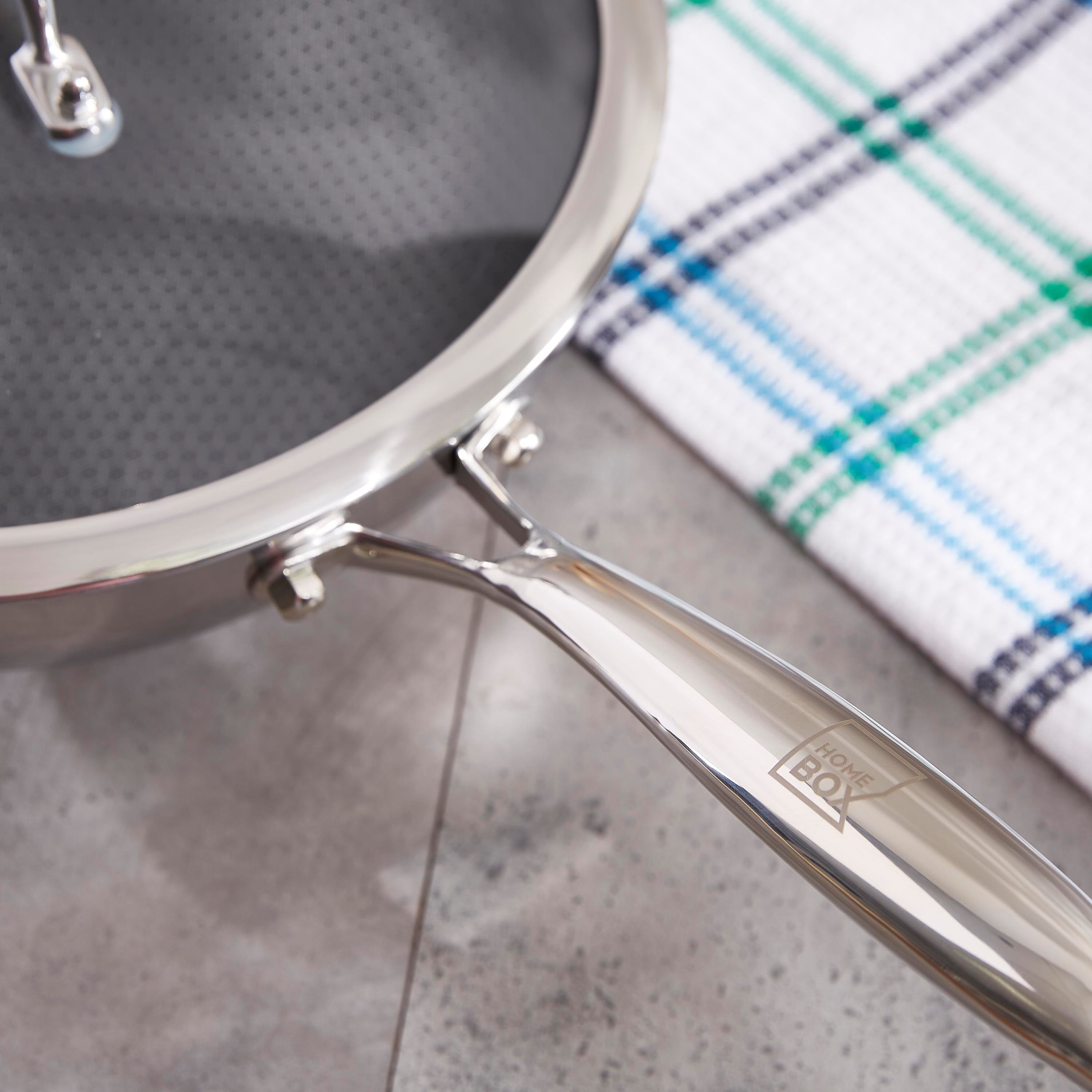 مقلاة ستانلس ستيل غير لاصقة من ماستر شيف - 28 سم-hbxkitchen-kitchenware-foodpreparation-image-3