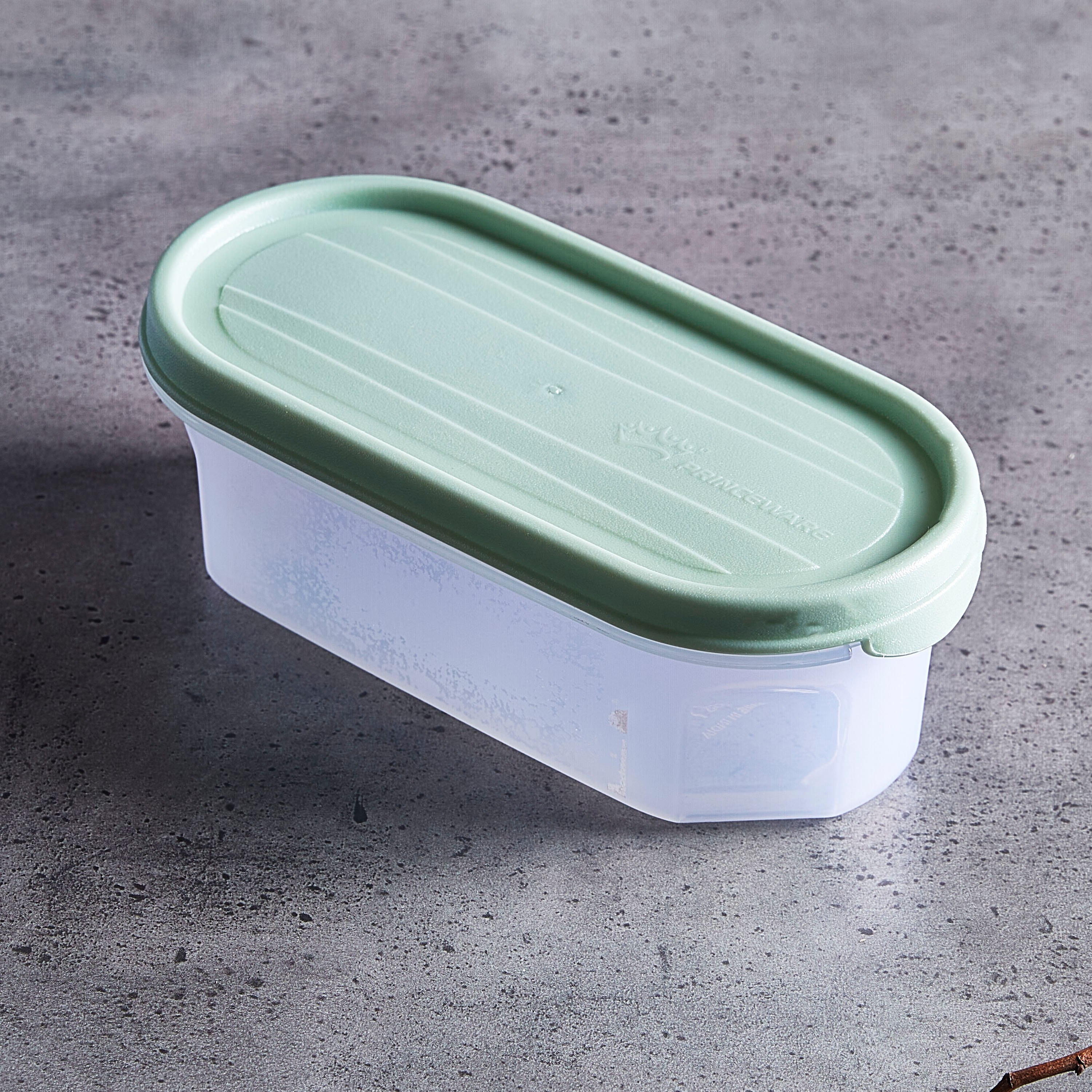 Easy Store Oval Container - 600 ml-hbxhomeware-hbxkitchen-image-1