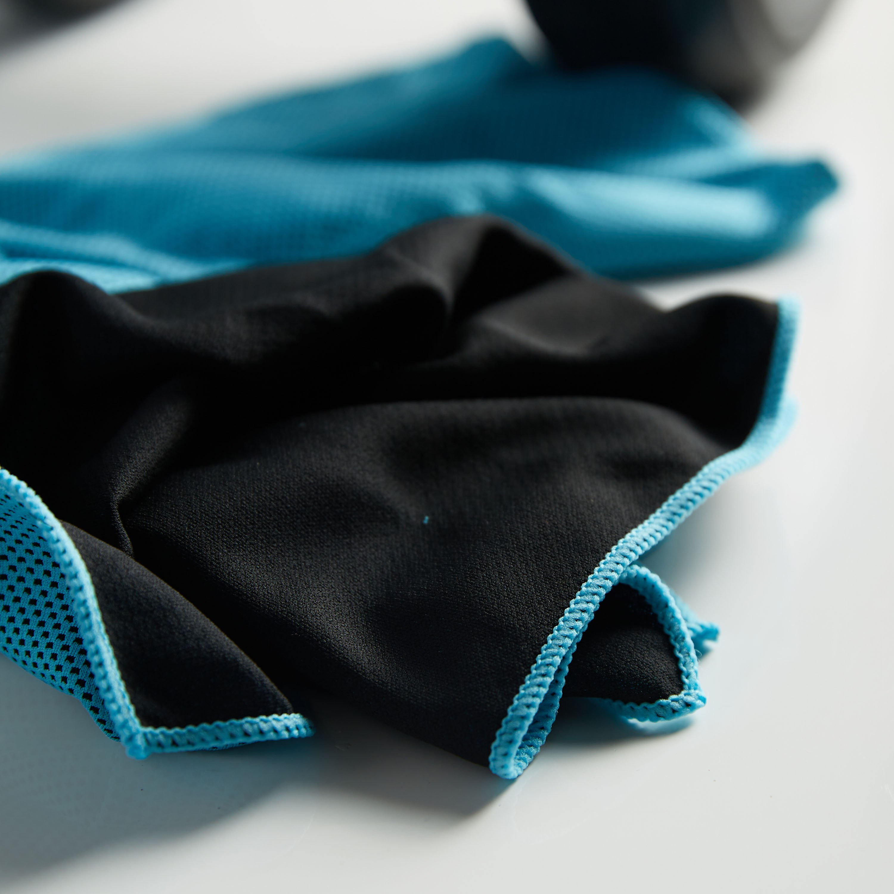 منشفة تبريد من إتش بي أس أو - 50x100 سم-hbxbathroom-bathroomtextiles-image-2