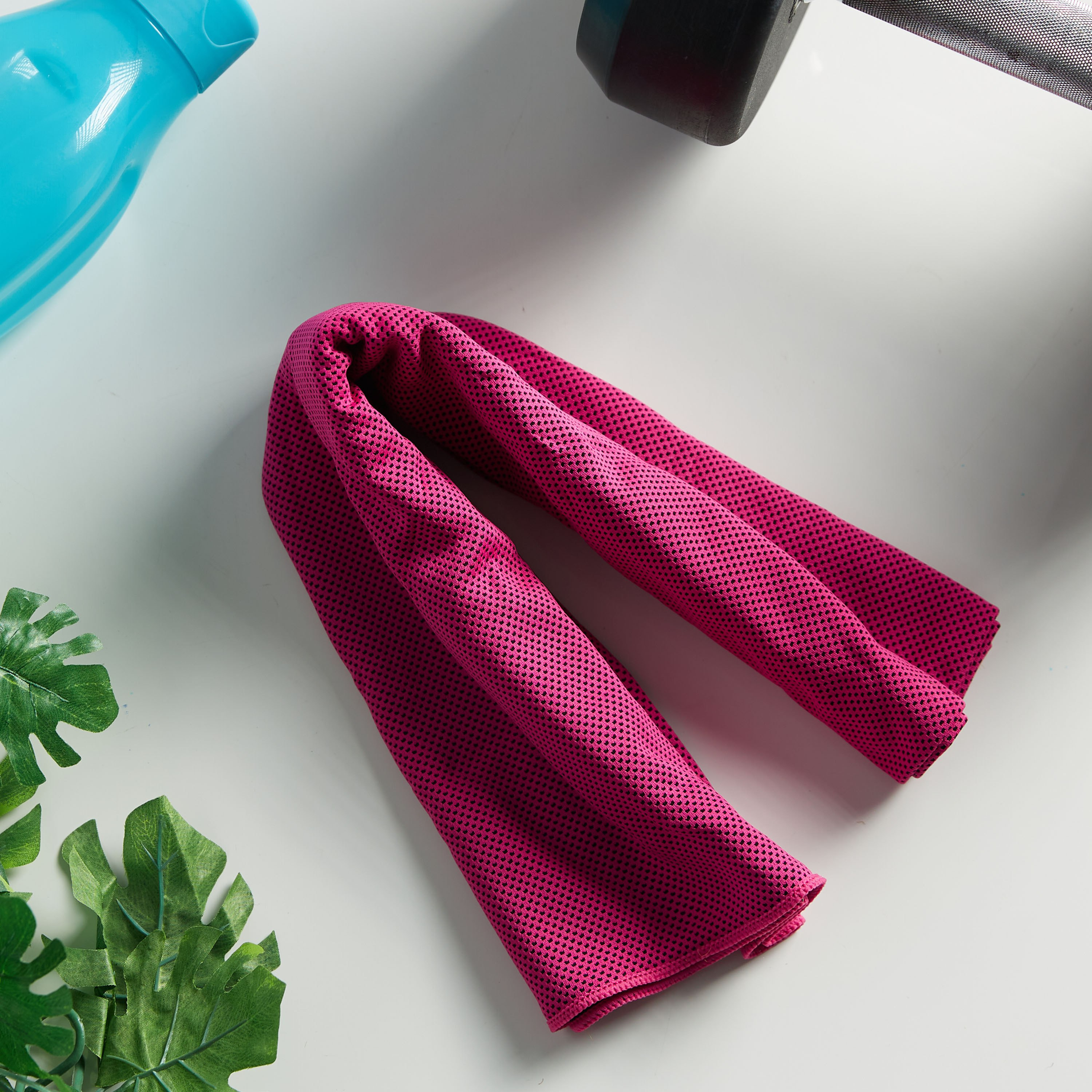 منشفة تبريد من أتش بي أس أو - 50x100 سم-hbxbathroom-bathroomtextiles-image-1