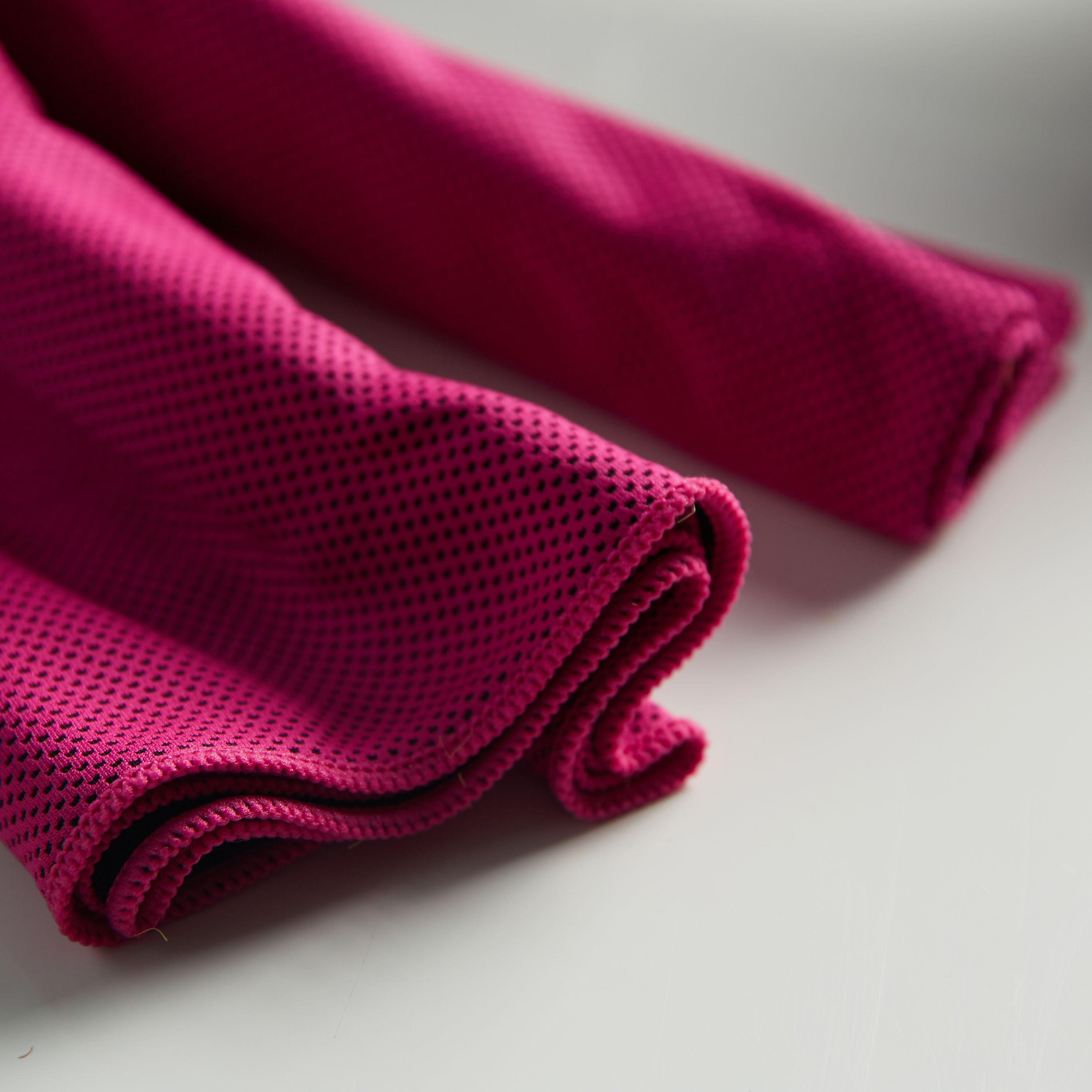 منشفة تبريد من أتش بي أس أو - 50x100 سم-hbxbathroom-bathroomtextiles-image-3