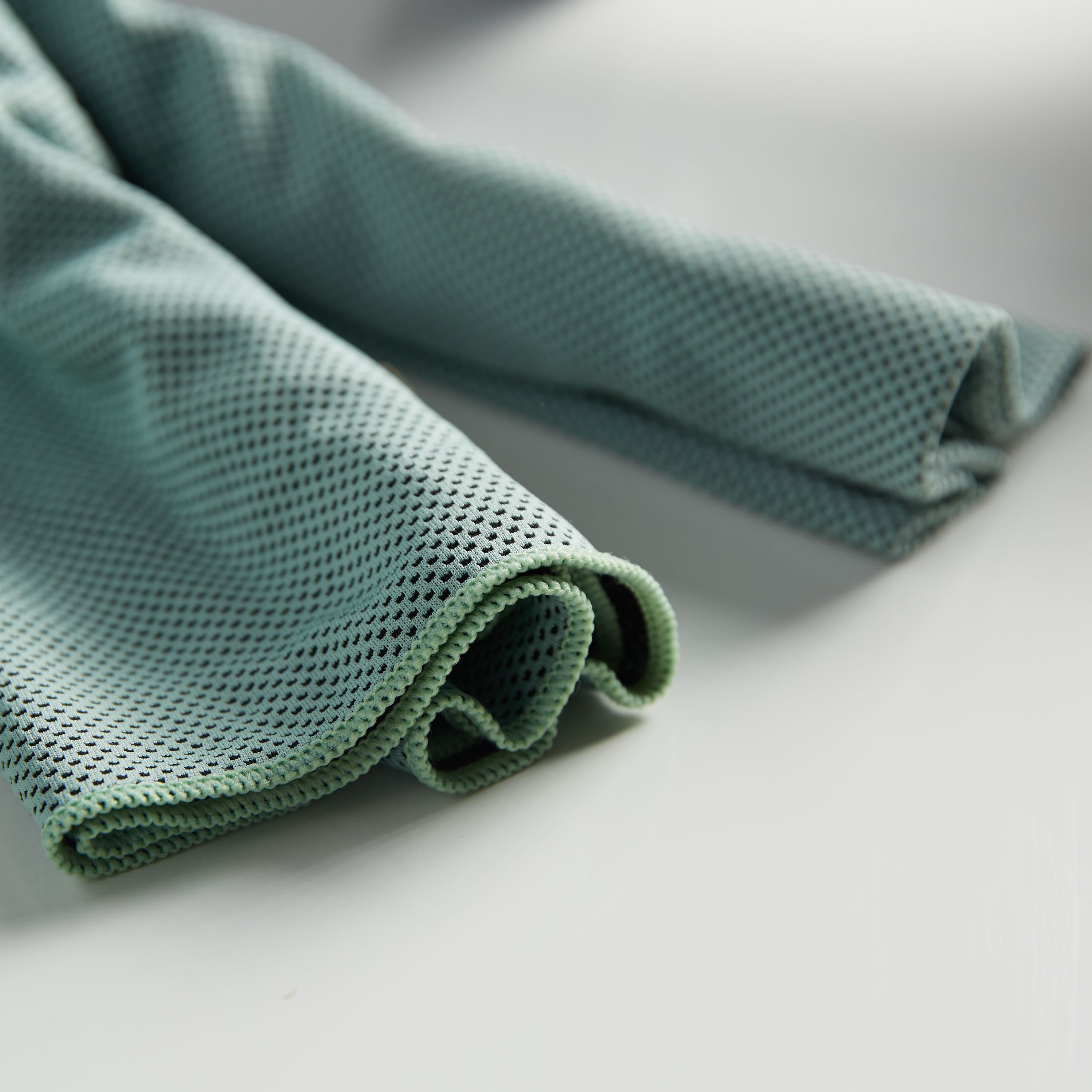منشفة تبريد من إتش بي أس أو - 50x100 سم-hbxbathroom-bathroomtextiles-image-2