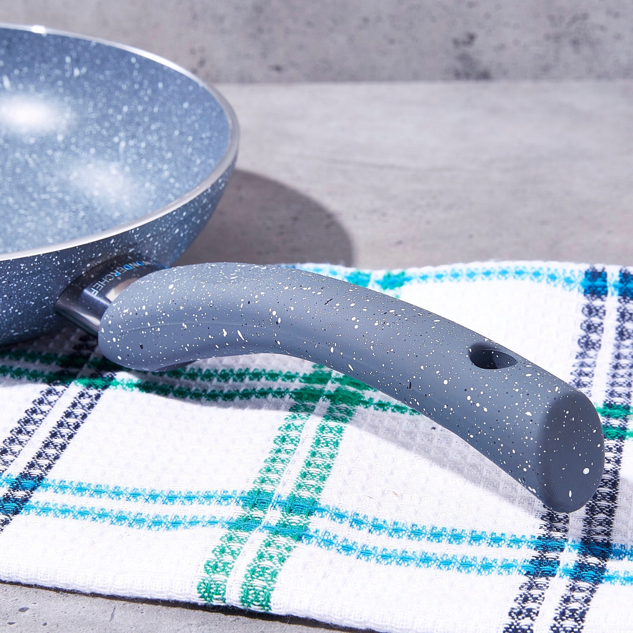 مقلاة جرانيت من واندرشيف - 20 سم-hbxkitchen-kitchenware-foodpreparation-image-2