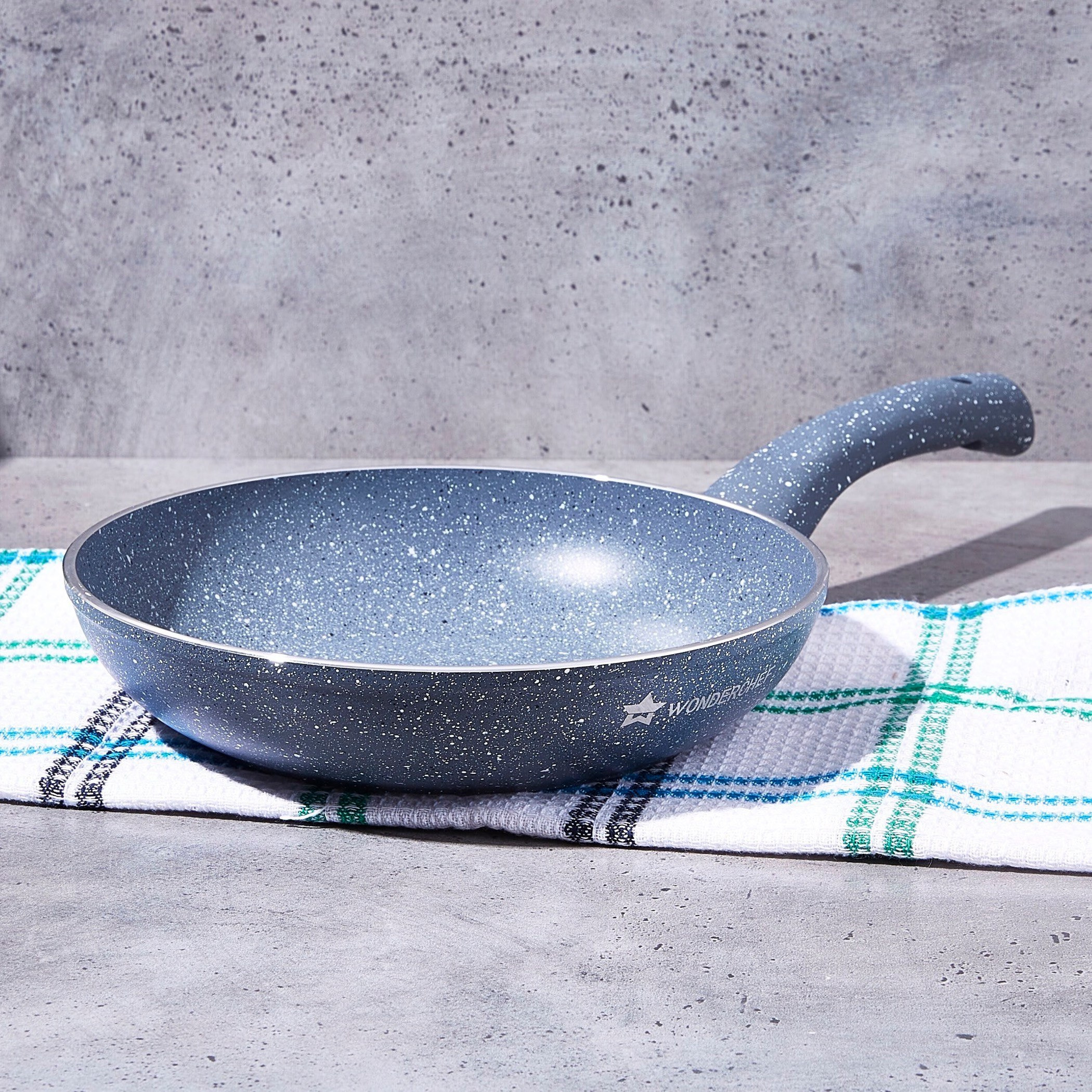 مقلاة جرانيت من واندرشيف - 22 سم-hbxkitchen-kitchenware-foodpreparation-image-1