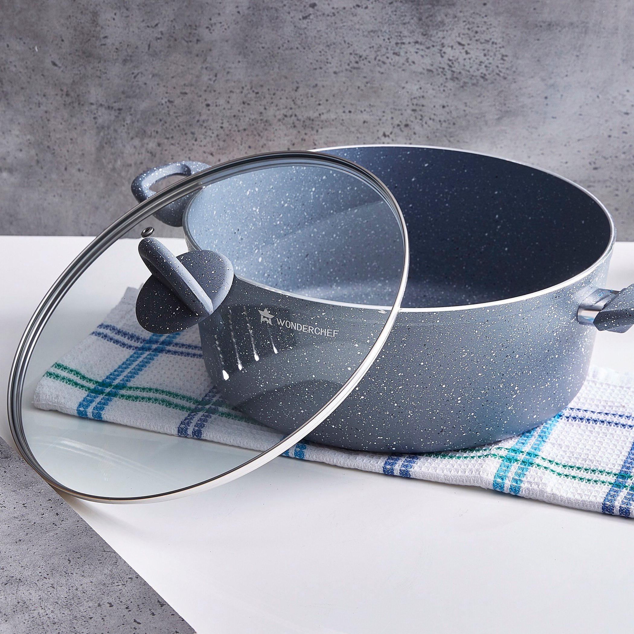 كسرولة جرانيت بغطاء من واندرشيف - 28 سم-hbxkitchen-kitchenware-foodpreparation-image-2