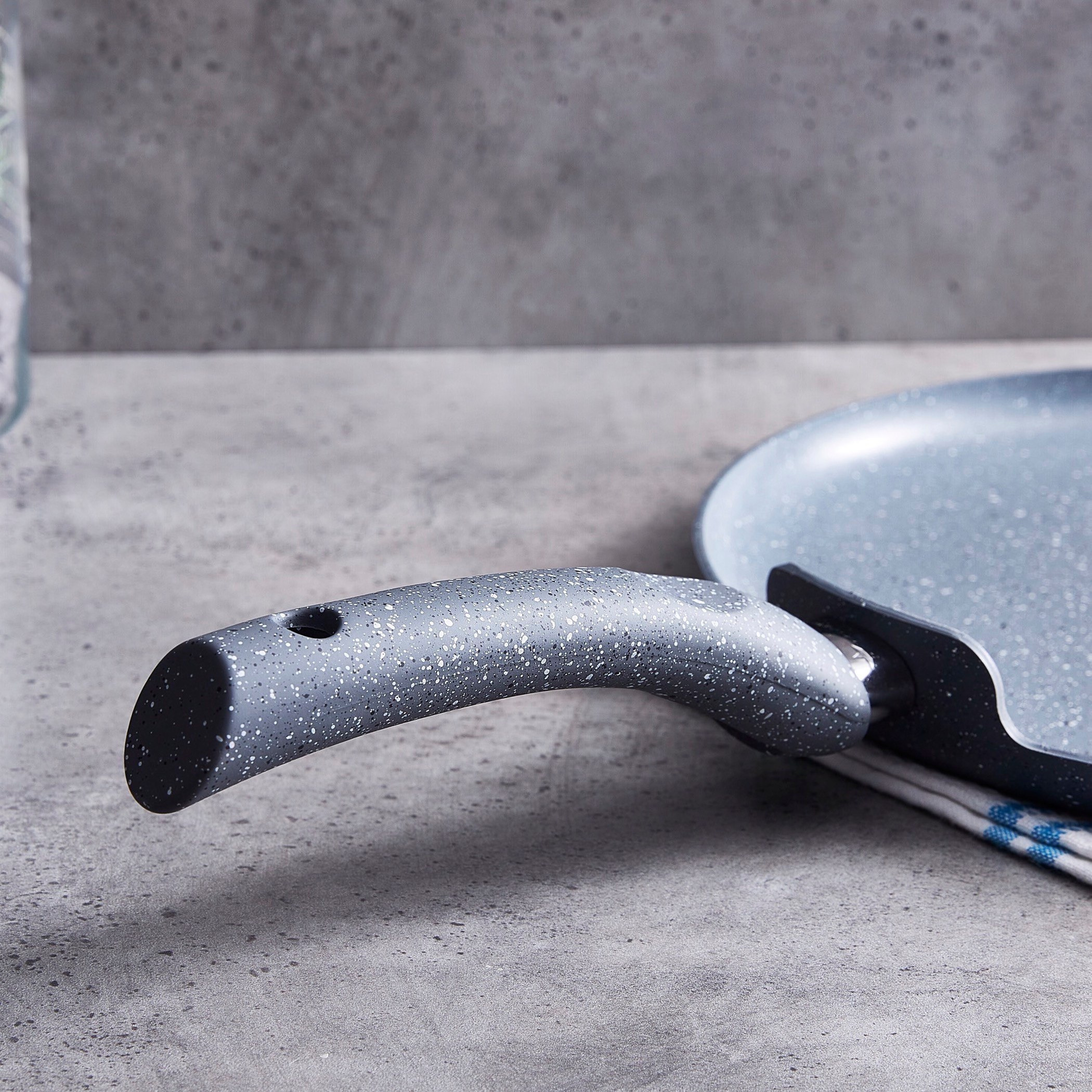 مقلاة طاوة دوسا جرانيت من واندرشيف - 28 سم-hbxkitchen-kitchenware-foodpreparation-image-2
