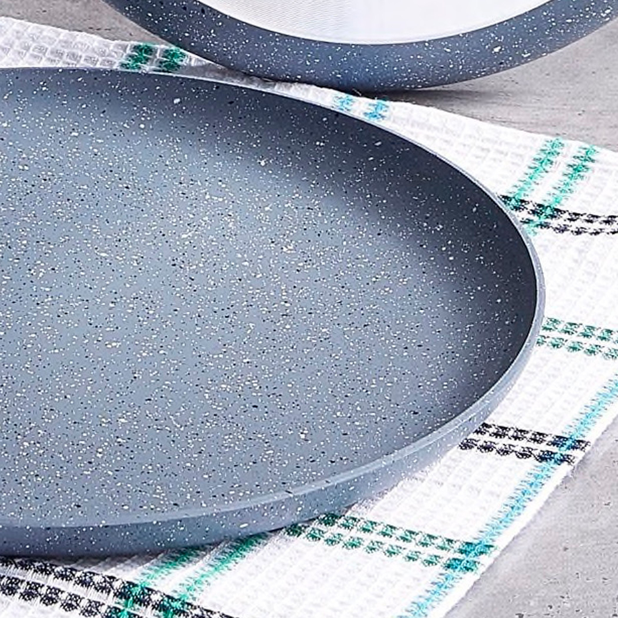 مقلاة دوسا طاوا جرانيت من واندرشيف  - 30 سم-hbxkitchen-kitchenware-foodpreparation-image-5