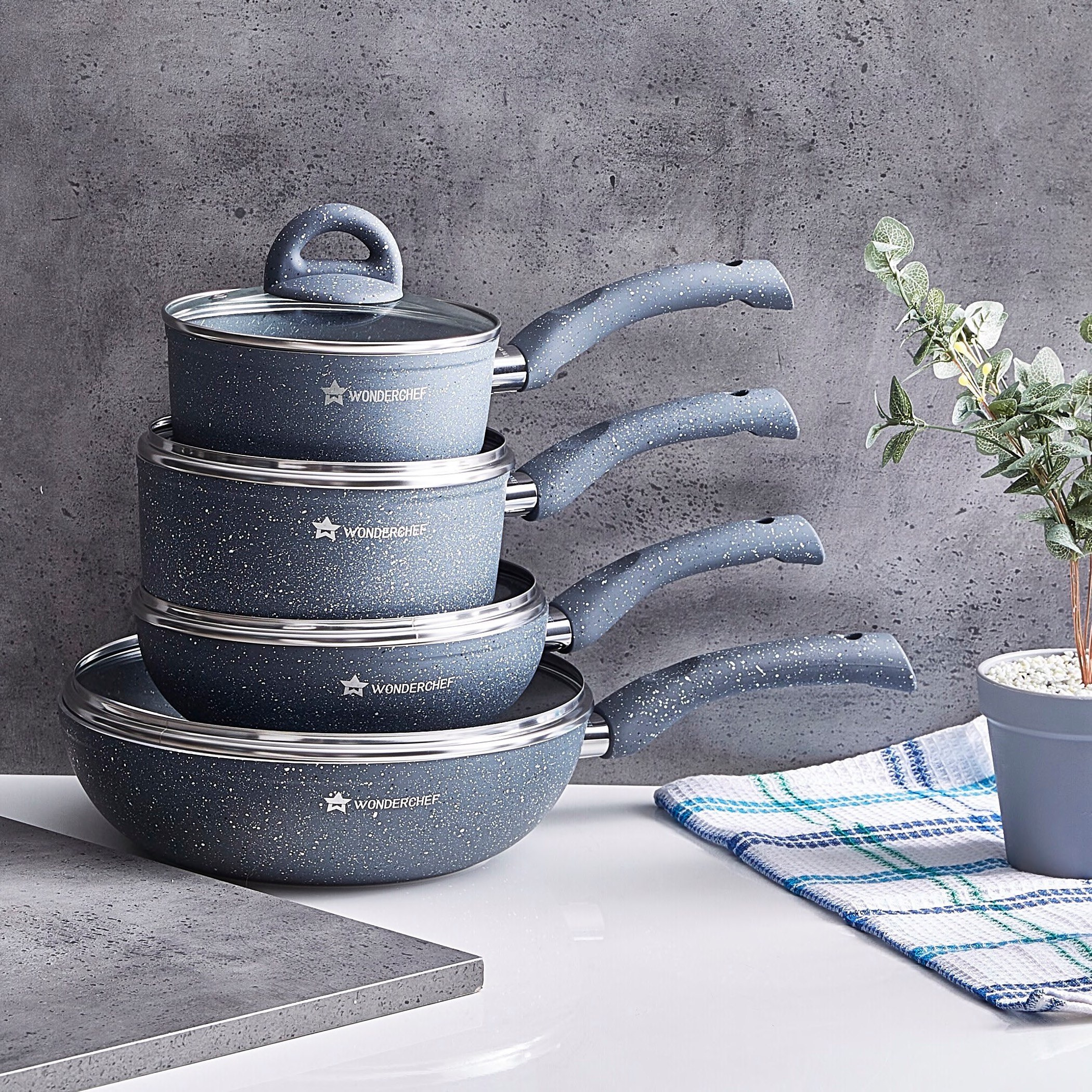 مقلاة جرانيت بغطاء من واندرشيف - 20 سم-hbxkitchen-kitchenware-foodpreparation-image-4