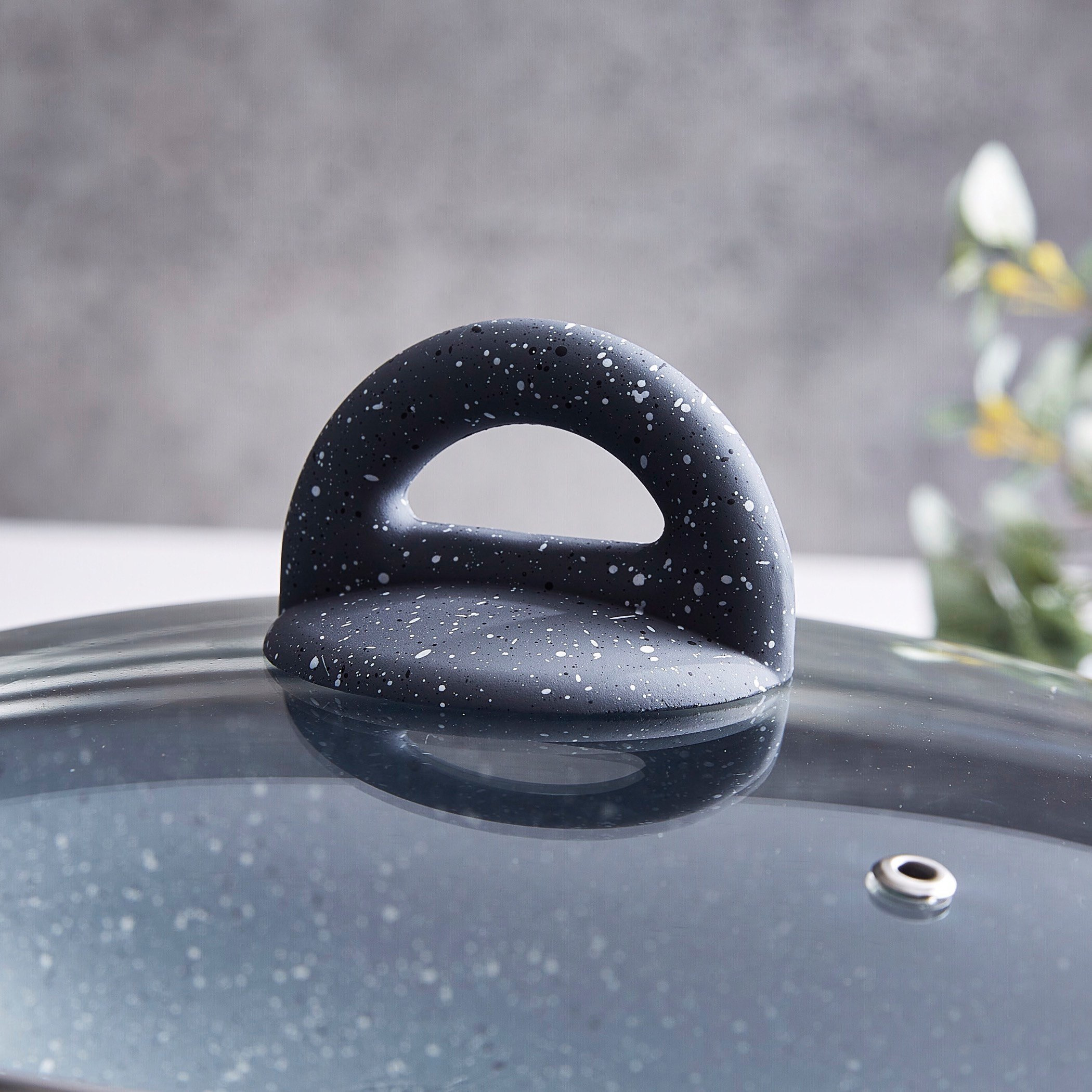 وعاء صلصة جرانيت بغطاء من واندرشيف  - 16 سم-hbxkitchen-kitchenware-foodpreparation-image-3