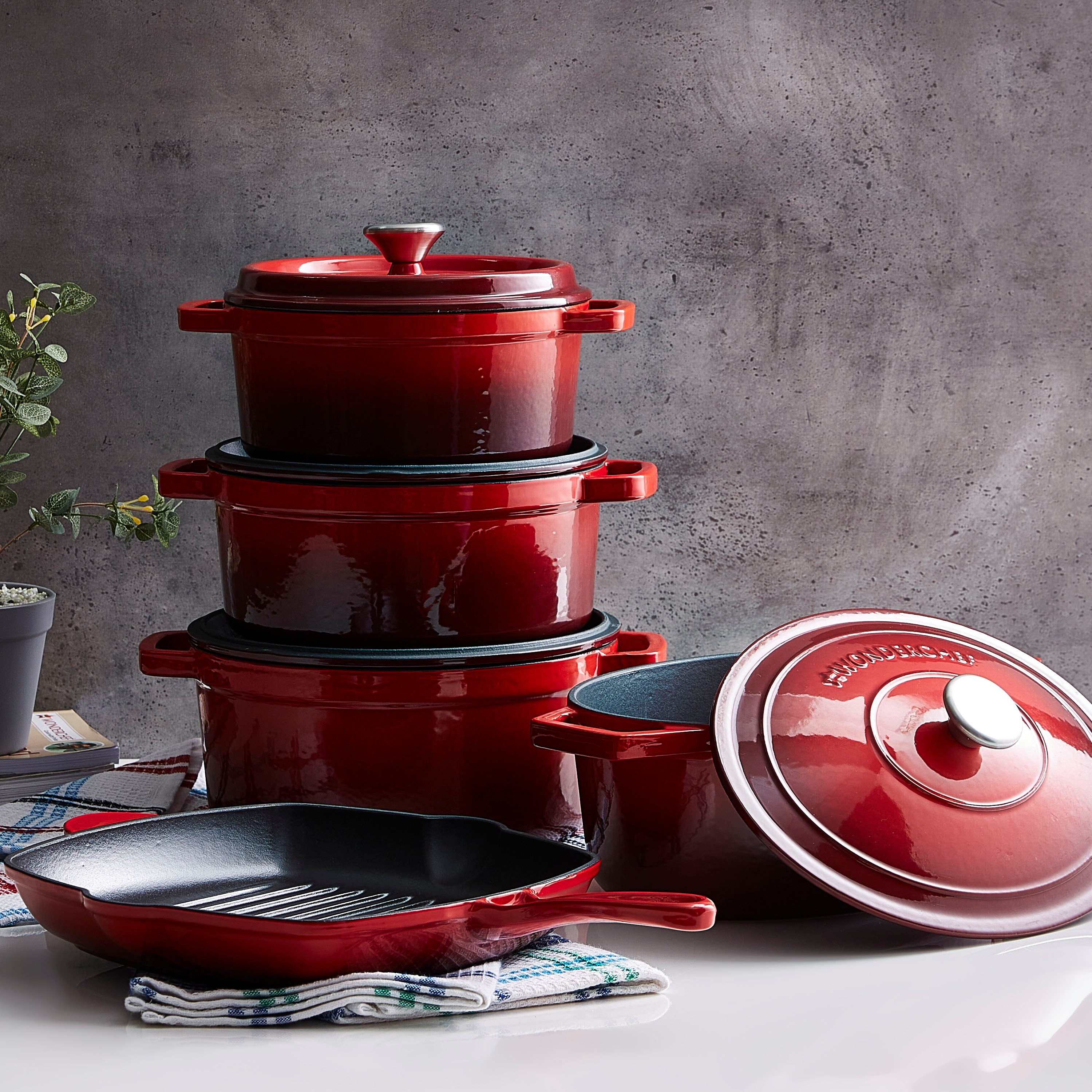 Wonderchef Ferro Cast-Iron Casserole - 26 cm-hbxkitchen-kitchenware-foodpreparation-image-4