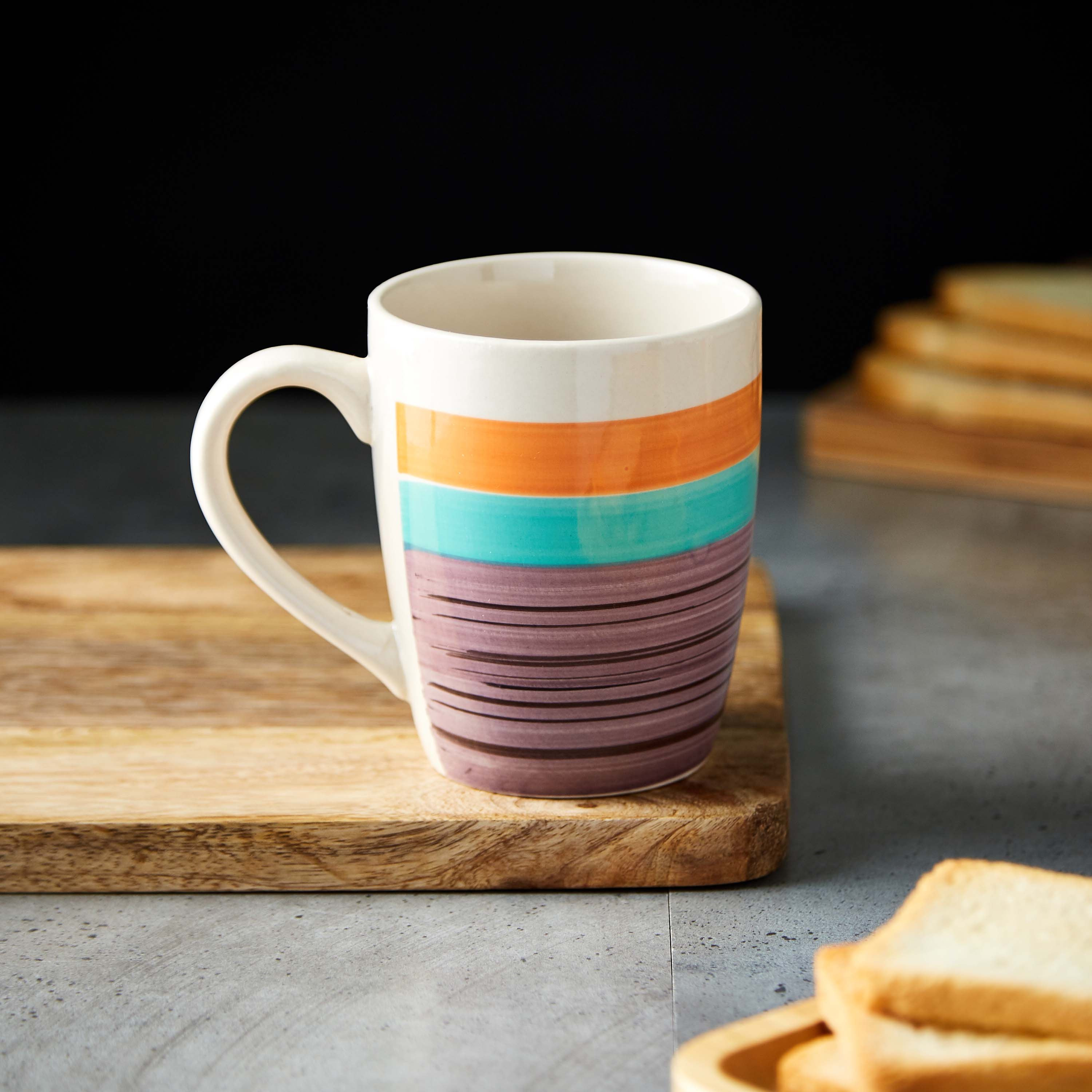 مج مخطّط من الخزف - 400 مل-hbxhomeware-diningandtabletop-coffeeandteasets-image-1