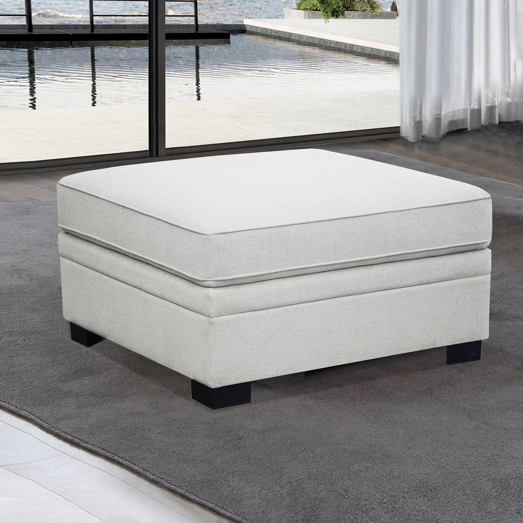 مسند قدم بوحدة تخزين من ناشفيل-hbxlivingroom-sofasandarmchairs-ottomansandfootstools-image-1